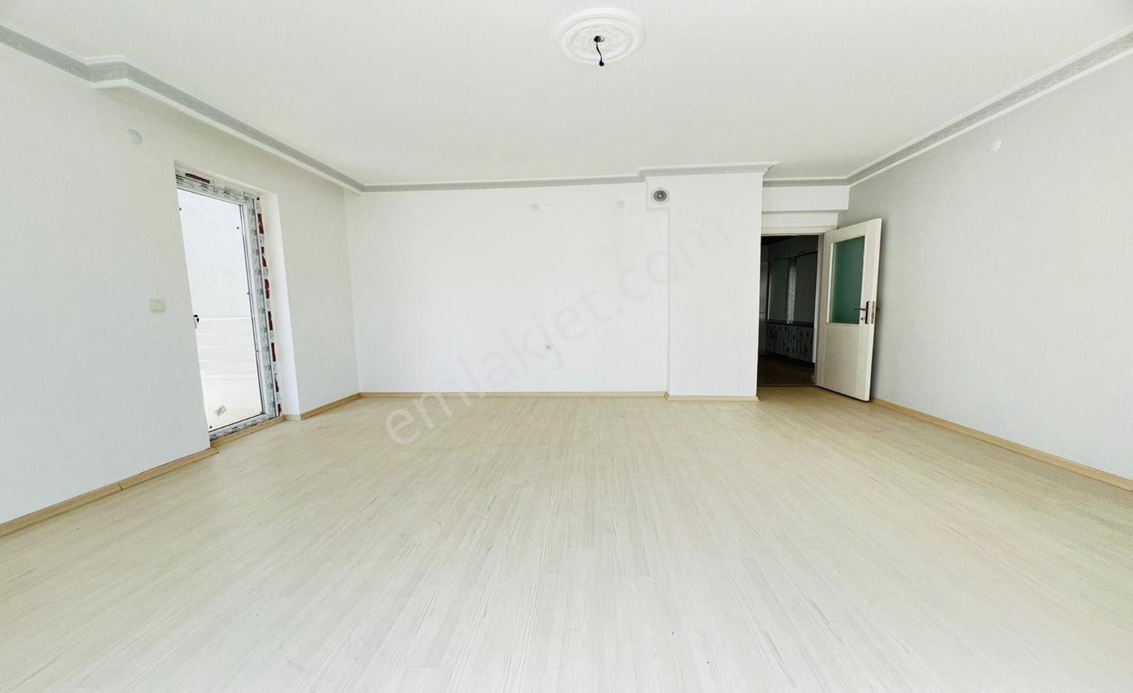 Keçiören Kanunı Mah Kök Tapu Yeni Bina Katta 3+1 Yapılı Masrafsız Acil Satılık Daire - Görsel 8