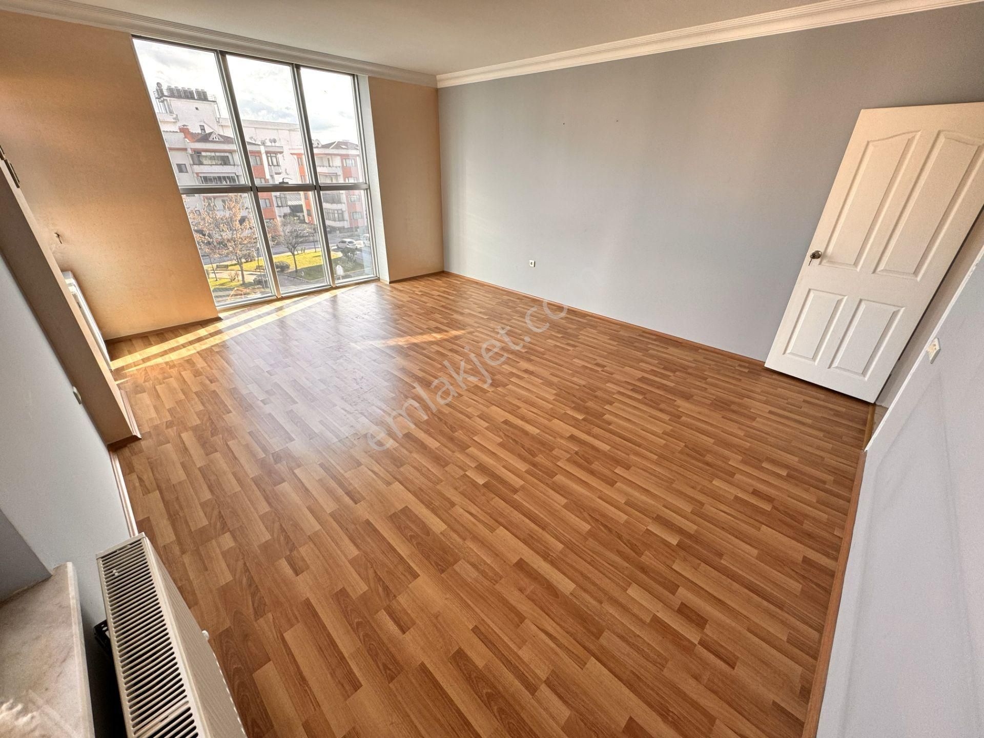 Balıkesir Karesi Paşaalanı Mahallesinde 3+1 Satılık Daire - Görsel 3