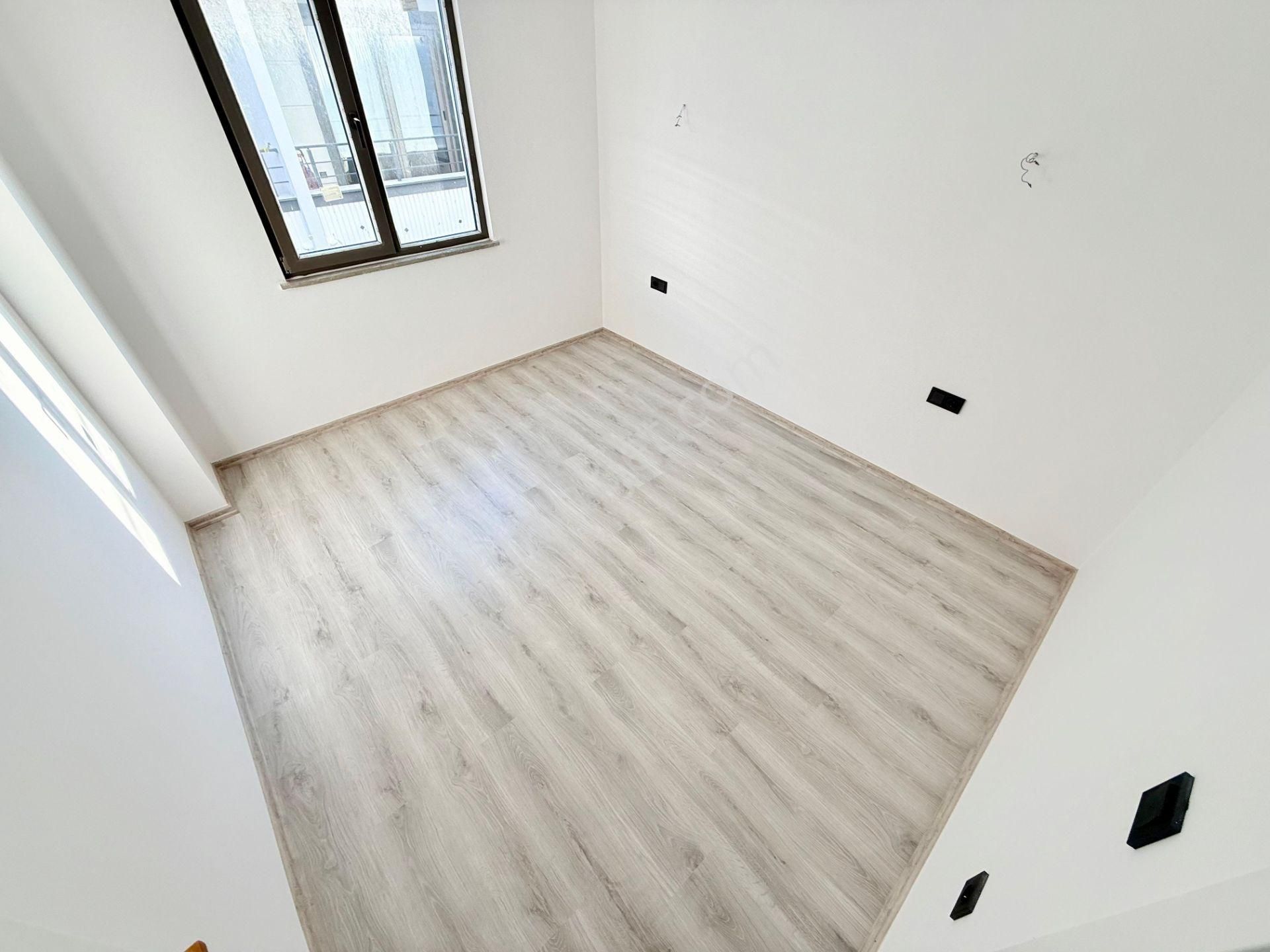 ▶ ▶ Akçay Körfez'den Dağ Manzaralı Asansörlü Sıfır Satılık 3+1 Dubleks Daire - Görsel 14
