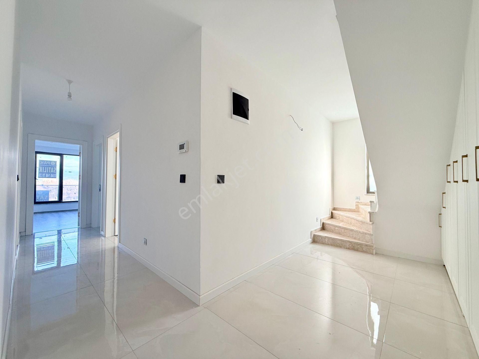 ▶ ▶ Akçay Körfez'den Dağ Manzaralı Asansörlü Sıfır Satılık 3+1 Dubleks Daire - Görsel 28
