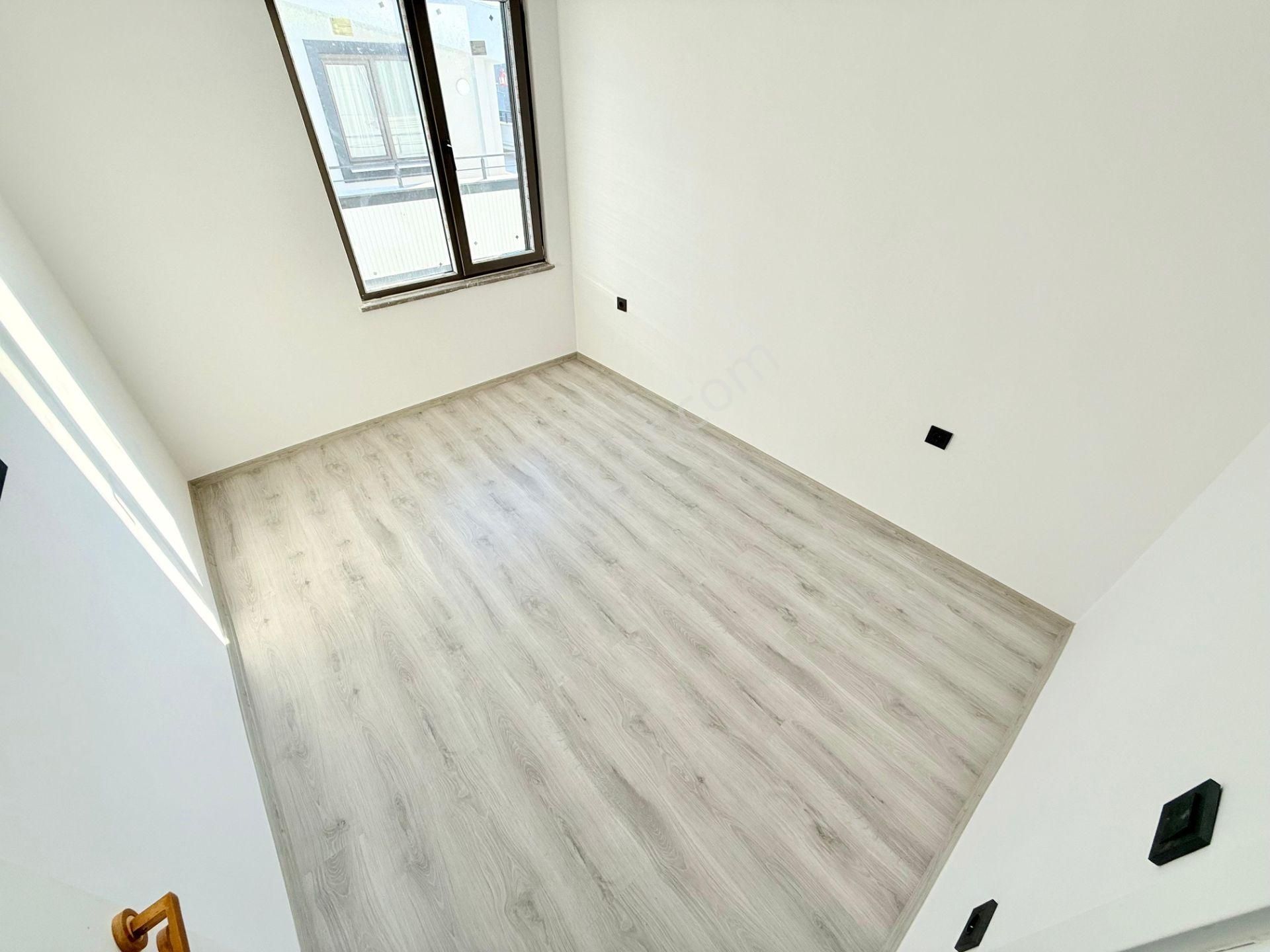 ▶ ▶ Akçay Körfez'den Dağ Manzaralı Asansörlü Sıfır Satılık 3+1 Dubleks Daire - Görsel 18
