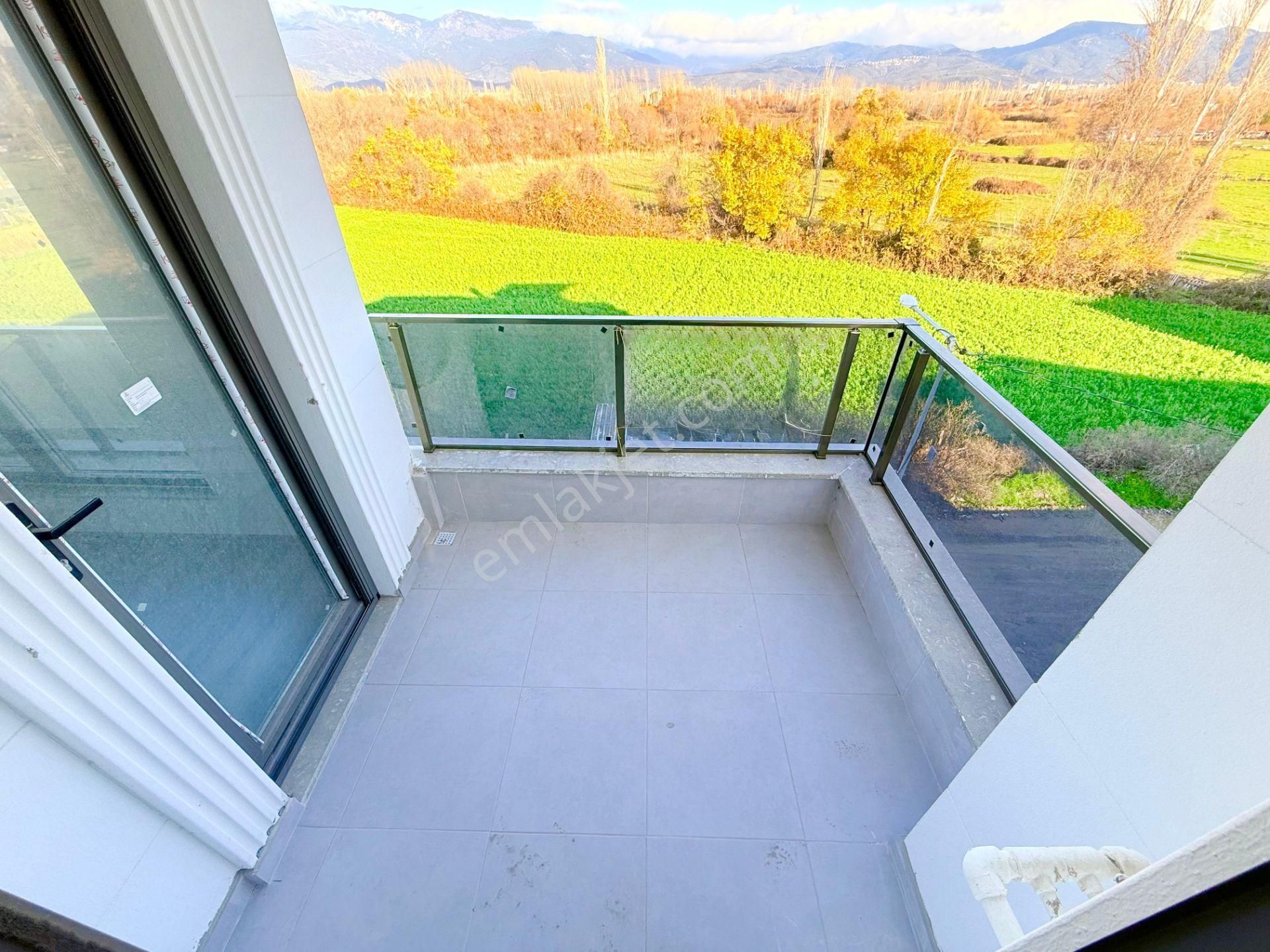 ▶ ▶ Akçay Körfez'den Dağ Manzaralı Asansörlü Sıfır Satılık 3+1 Dubleks Daire - Görsel 13
