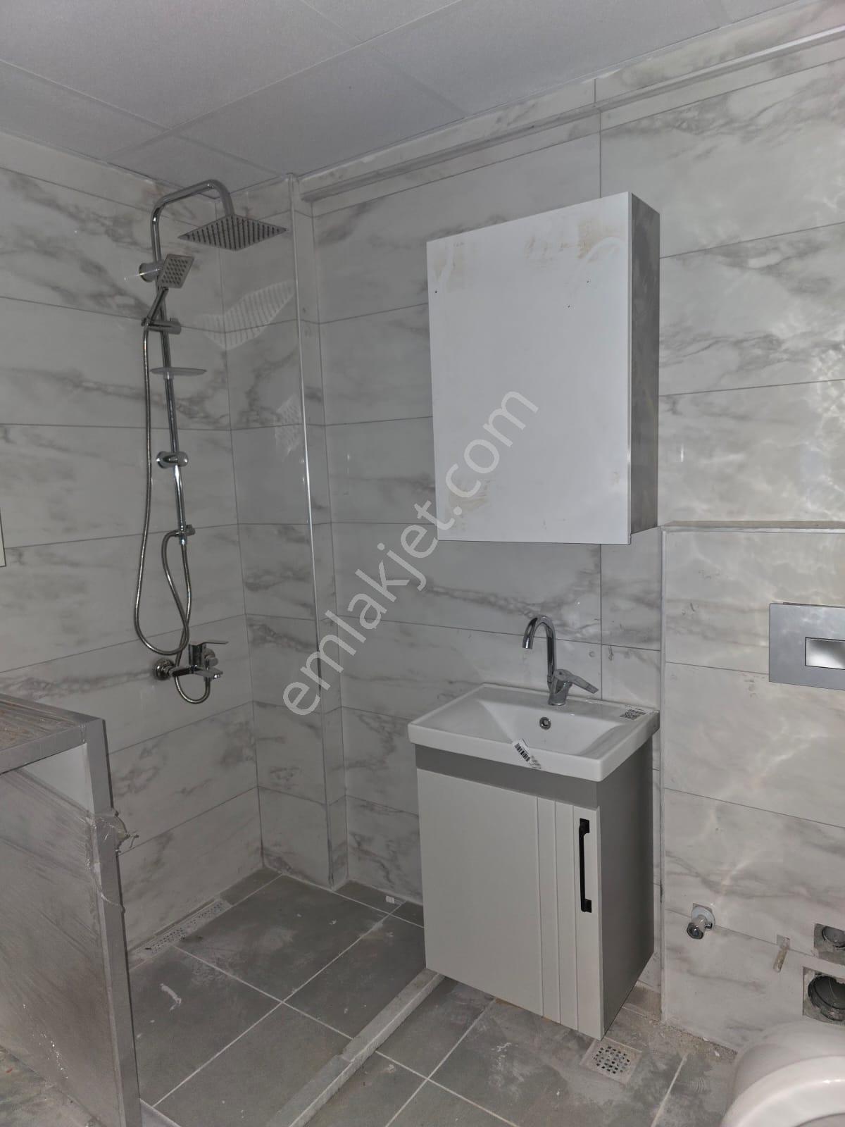 Remax Den Sağlık Mah. Yerden Isıtmalı Lüks 2+1 Dair - Görsel 15