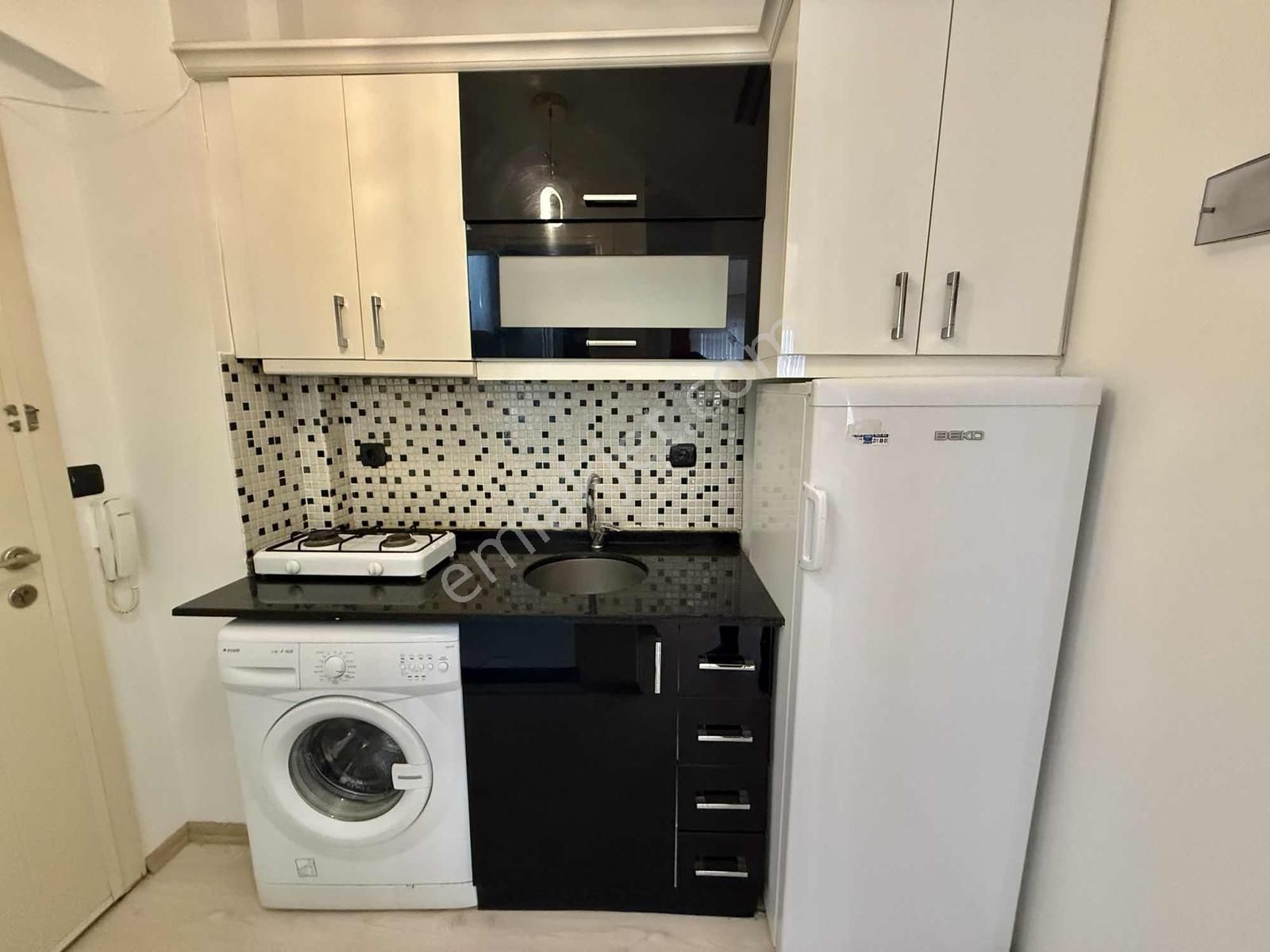 Kınıklı Bursa Caddesinde 2+1 Arakat Sıfır Eşyalı Apart - Görsel 13