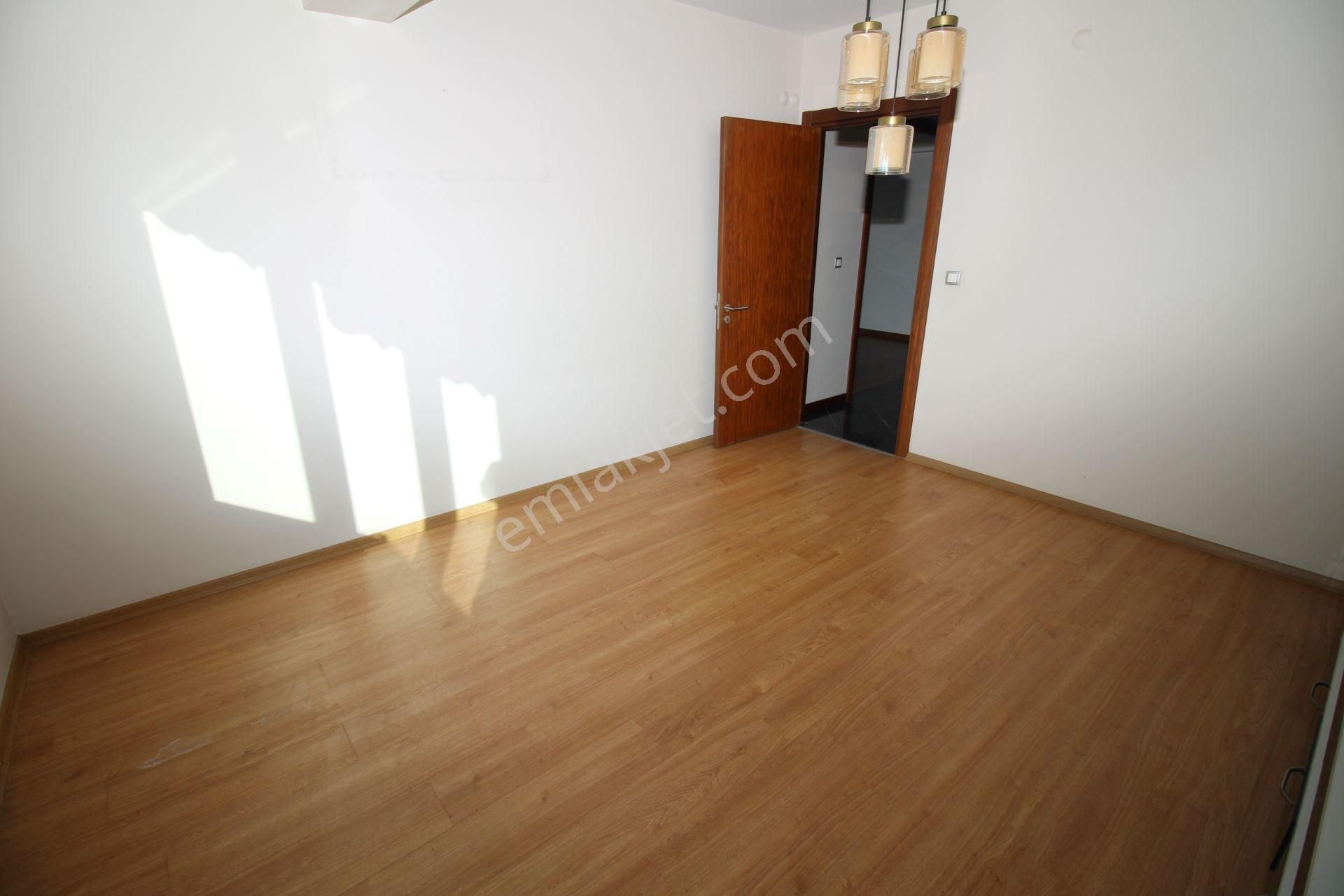 Basın Sitesi Dora Bloklarında 4+1 220m2 Satılık Daire - Görsel 14