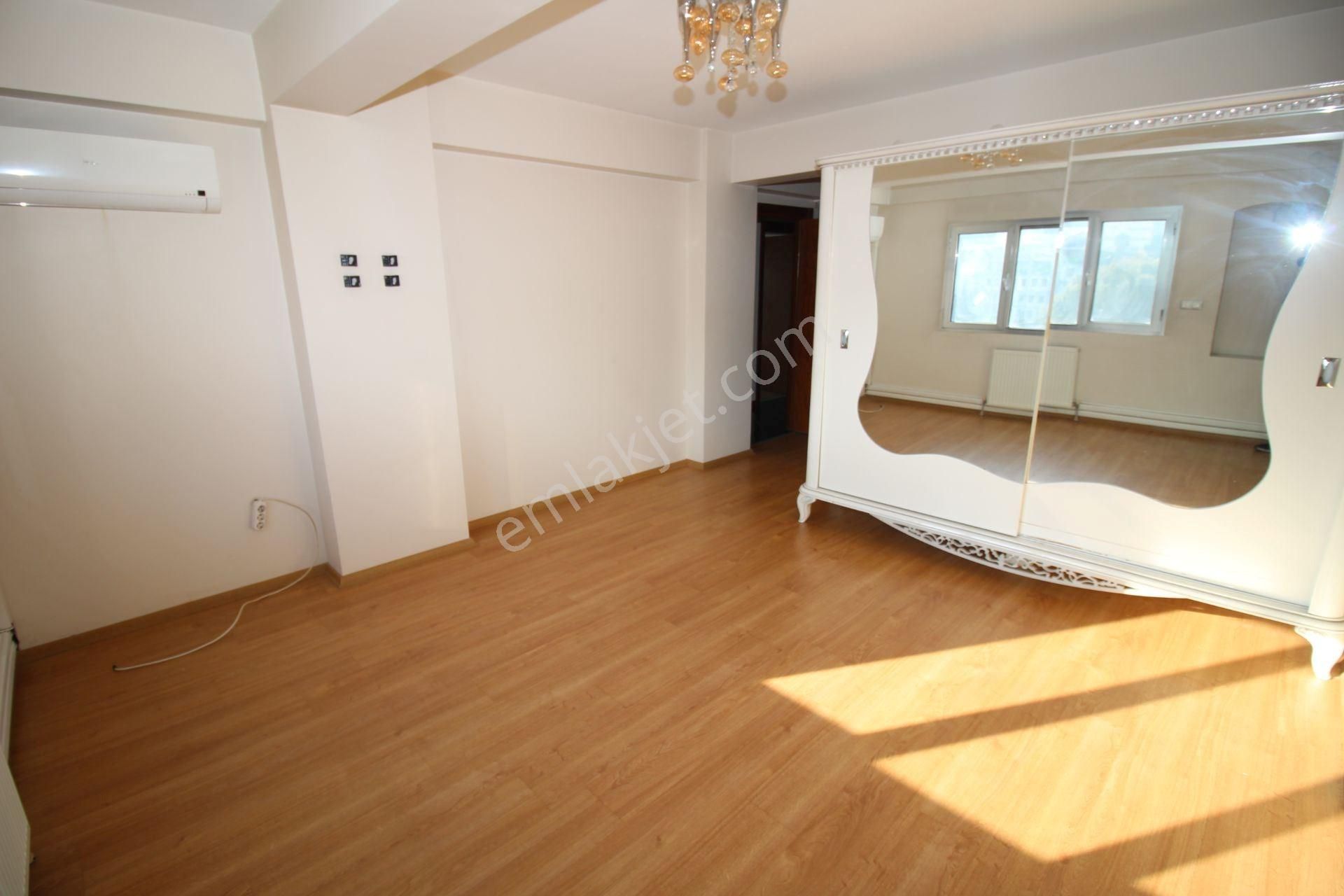 Basın Sitesi Dora Bloklarında 4+1 220m2 Satılık Daire - Görsel 31