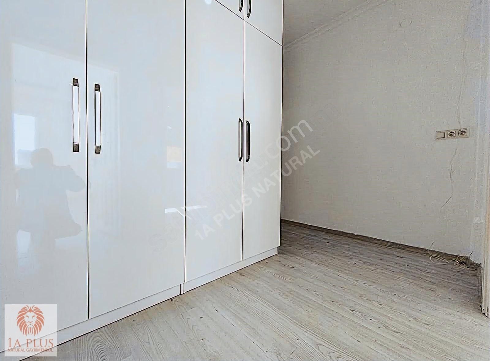 3+1 155 M2 Asansörlü Ebeveyn Banyolu Ara Kat Temiz Sitede - Görsel 19