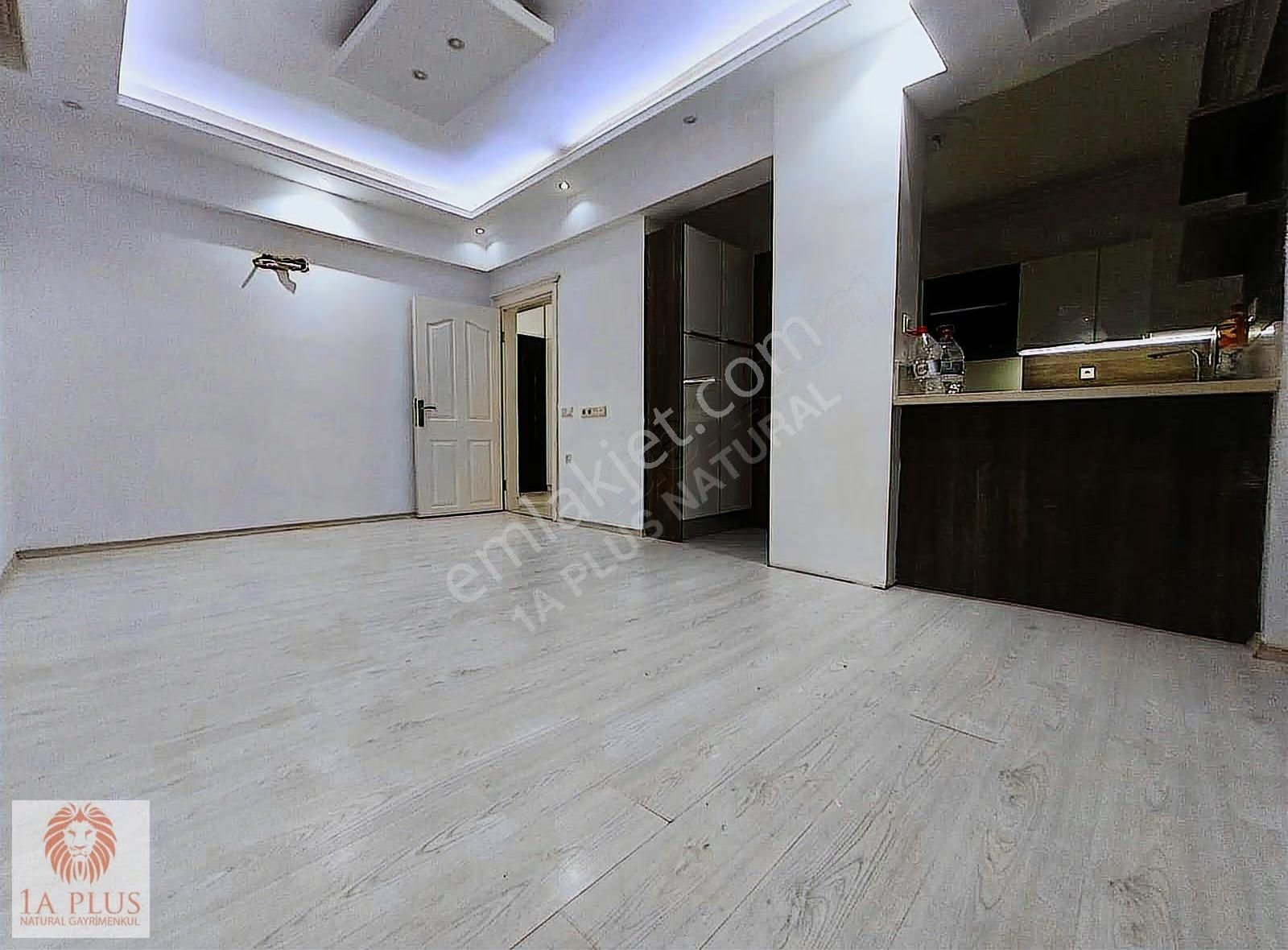 3+1 155 M2 Asansörlü Ebeveyn Banyolu Ara Kat Temiz Sitede - Görsel 17