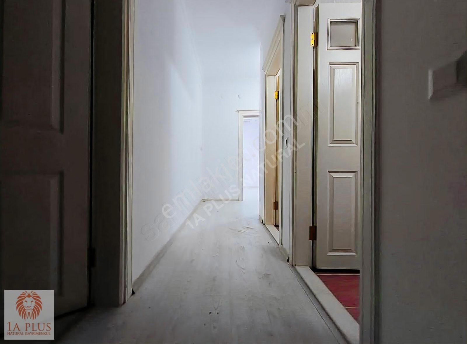 3+1 155 M2 Asansörlü Ebeveyn Banyolu Ara Kat Temiz Sitede - Görsel 31