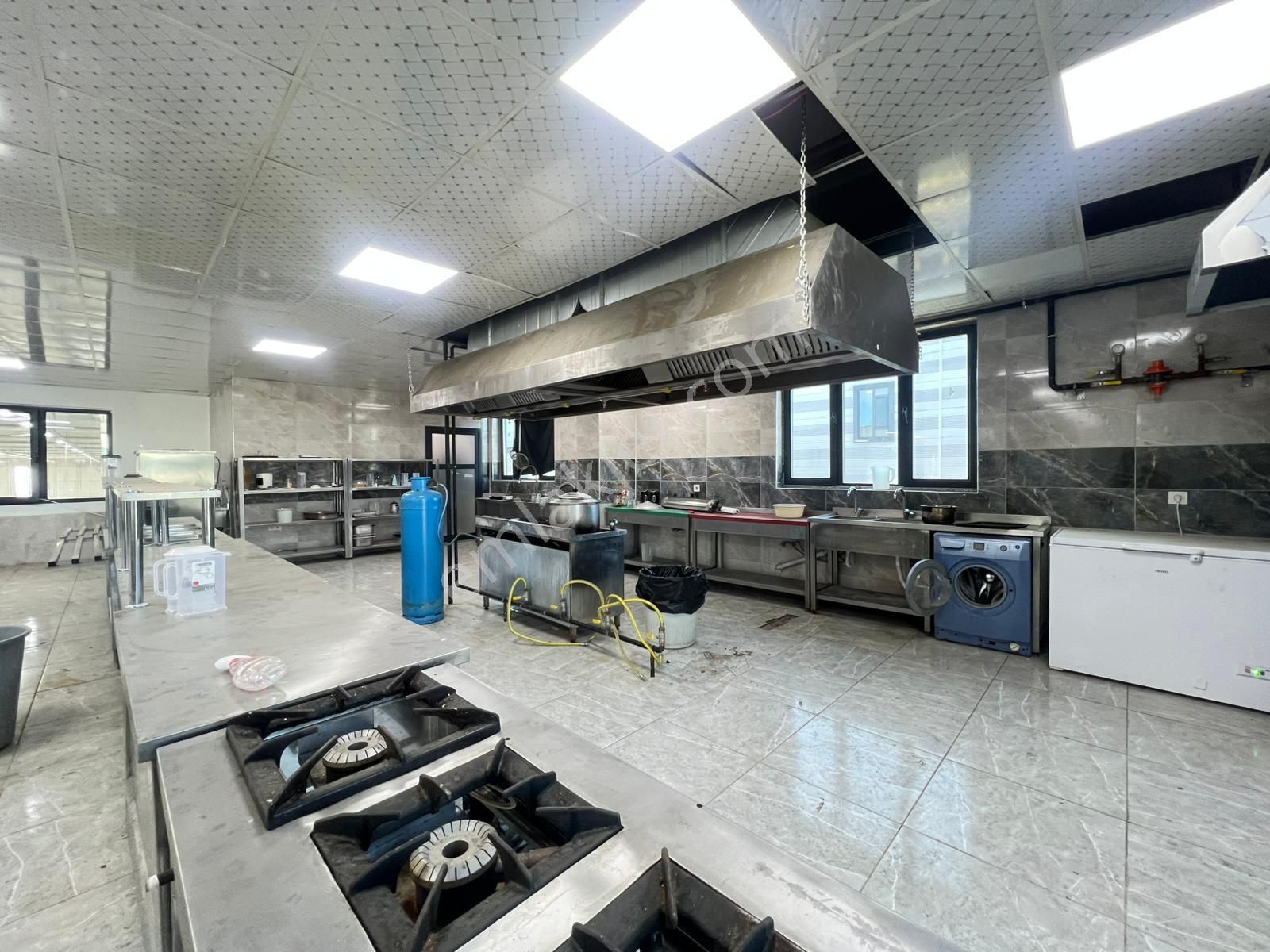 Makro Life Gayrimenkul'den Tekstil Kent'te Boş Kiralık Fabrika - Görsel 18