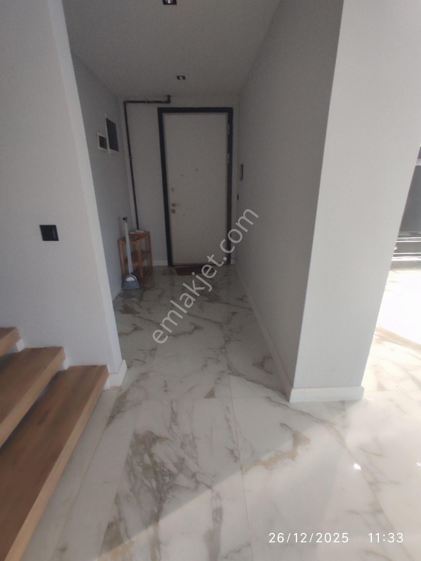 Nuray Ayhan'dan Site İçinde Müstakil Havuzlu Eşyalı Kiralık Villa - Görsel 29