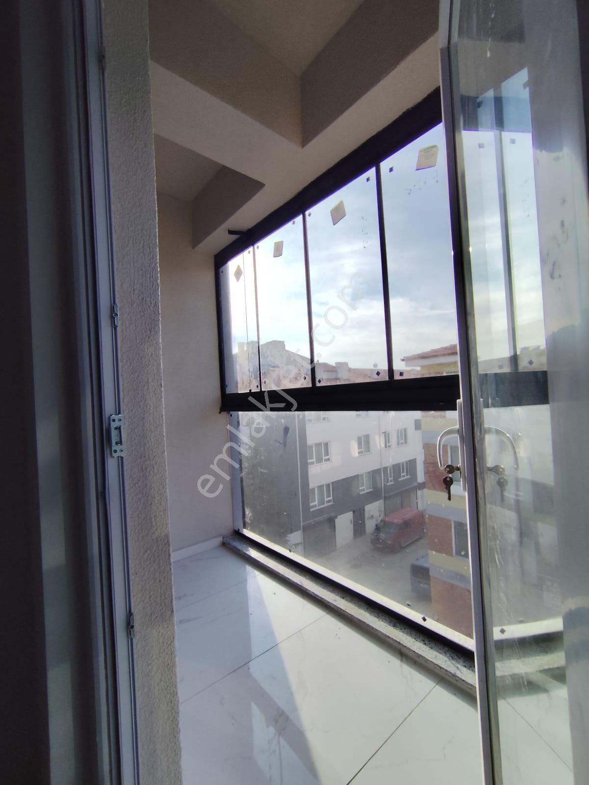 Özgür Gayrimenkul'den Çamlıca Mahallesinde Satılık 2+1 Daire - Görsel 10