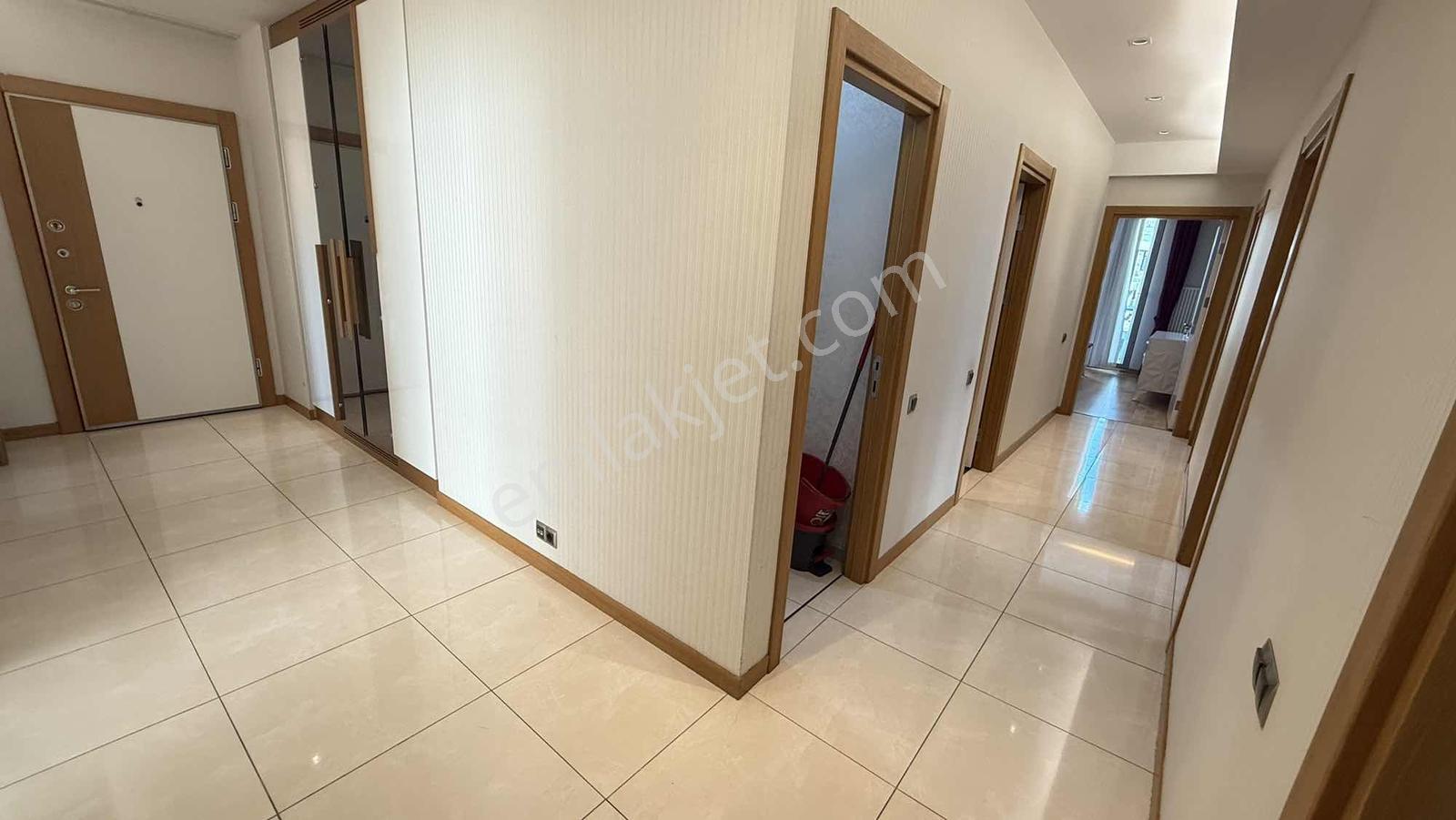 Çiğdem Emlak'tan The İst Evlerinde Satılık 4+1 212m2 Daire - Görsel 20