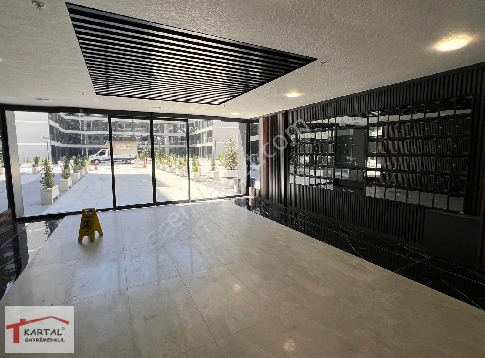 Kartal'dan Bağdat Caddesi İpektaş Caddede Ara Kat Kiralık 1+1 - Görsel 23