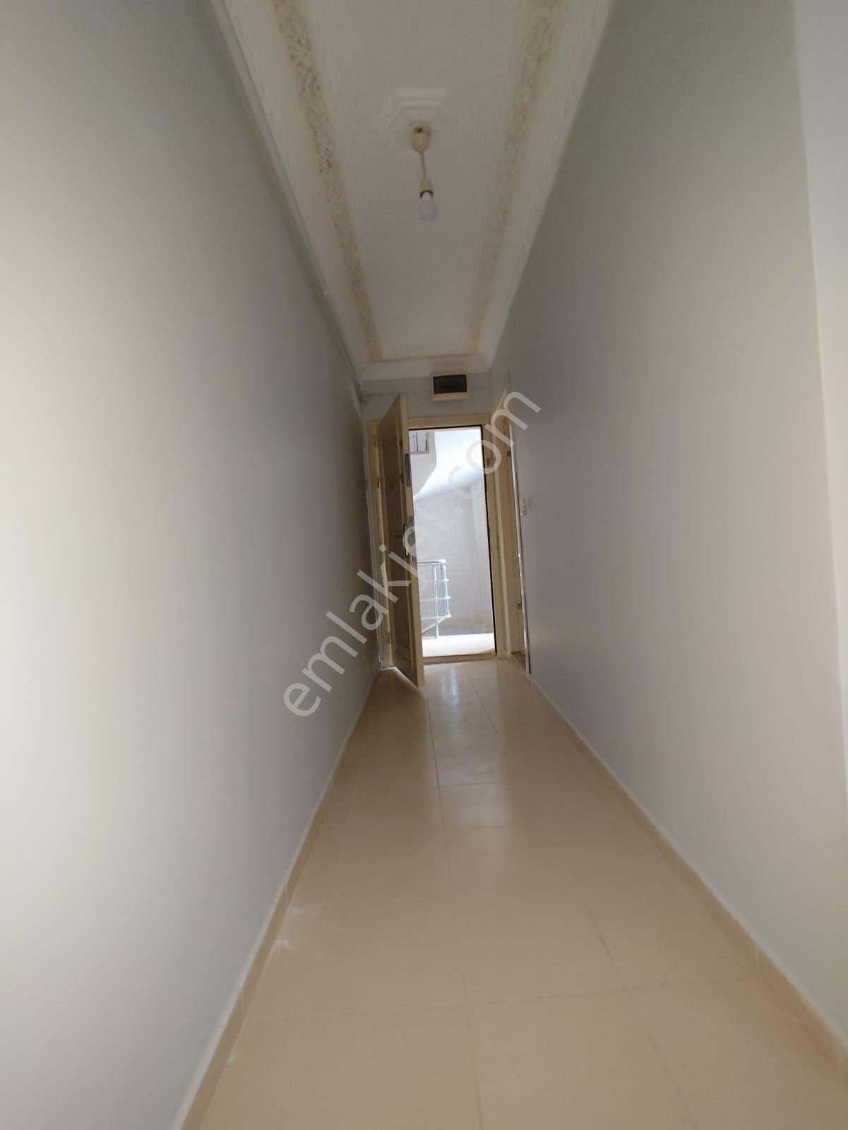 Tombakzade Cadde Üzeri Kiralık 2+1 - Görsel 5