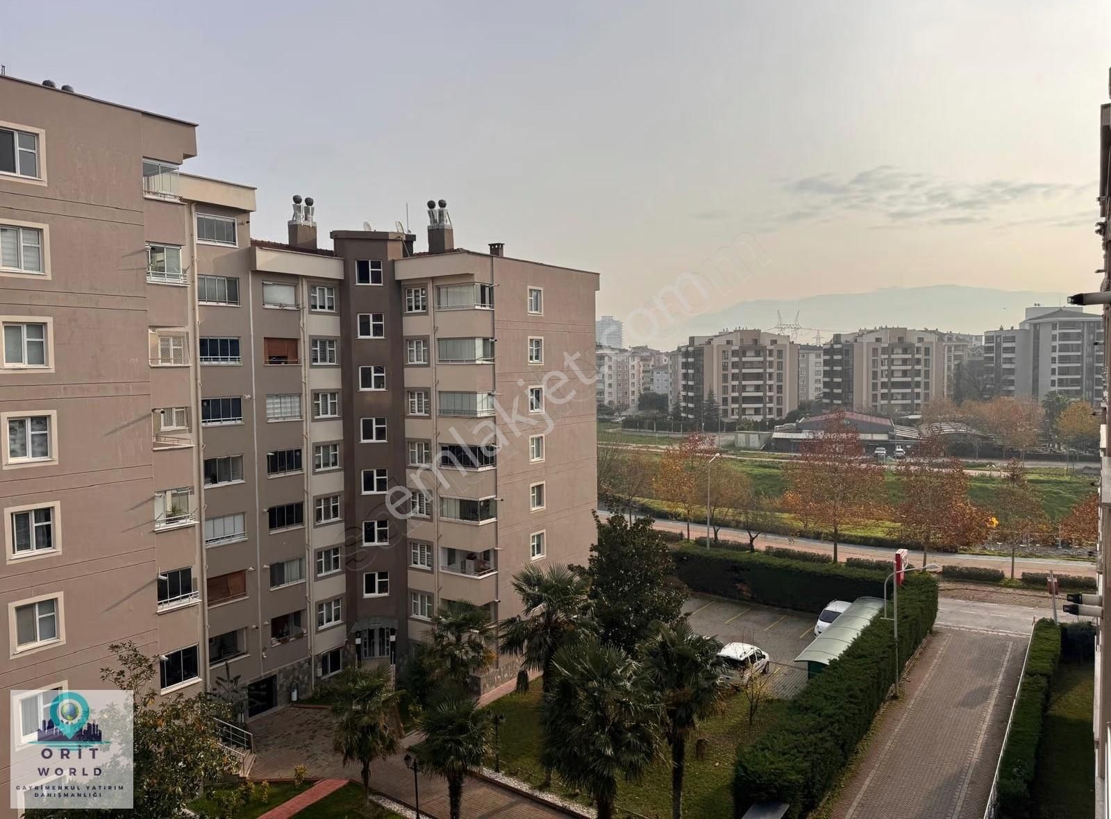 Özlüce'de Metro İstasyonuna Yakın 3+1 Geniş Daire