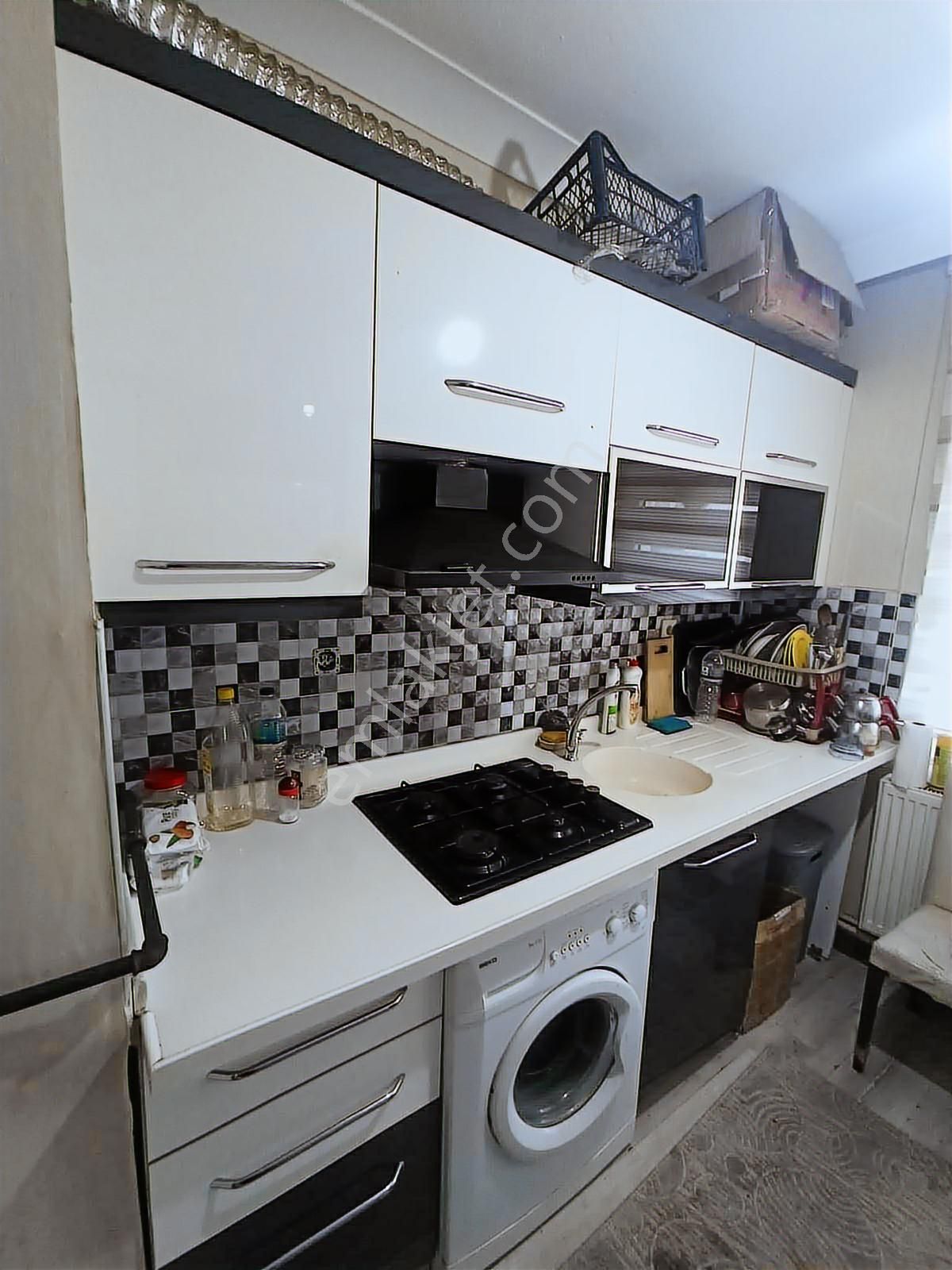 Piyade Mah. Cadde Üzeri Ön Cephe 2+1 Katta Satılık Daire