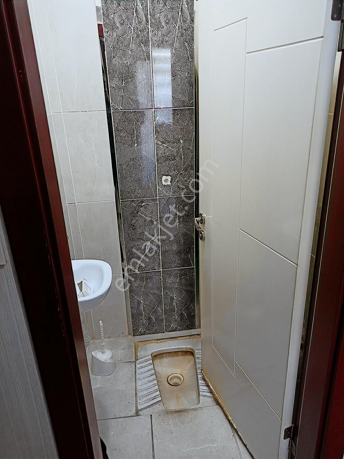 Piyade Mah. Cadde Üzeri Ön Cephe 2+1 Katta Satılık Daire - Görsel 6