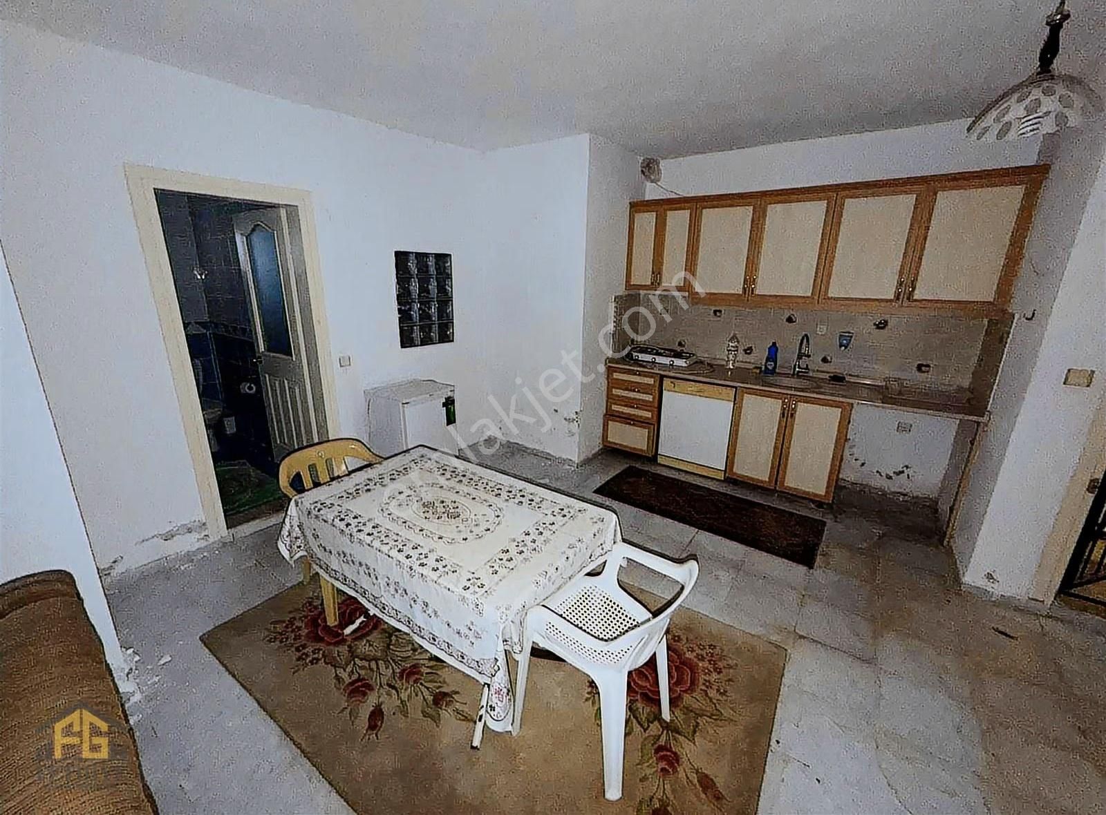 Ovacıkta Site İçerisinde 5+2 Eşyalı Kiralık Daire - Görsel 6