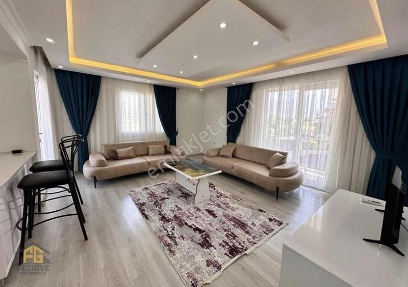 Akarca Mahallesinde Eşyalı Kiralık 1+1 Daire - Görsel 4