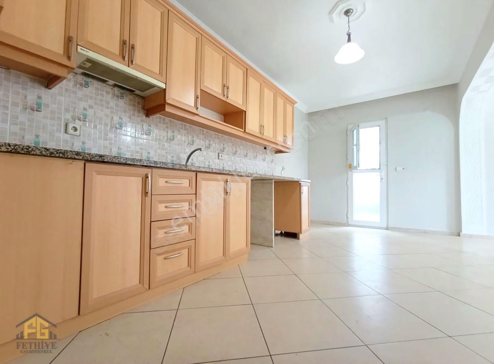 Fethiye Erasta Avm Yakını Müstakil Girişli 2+1 - Görsel 3
