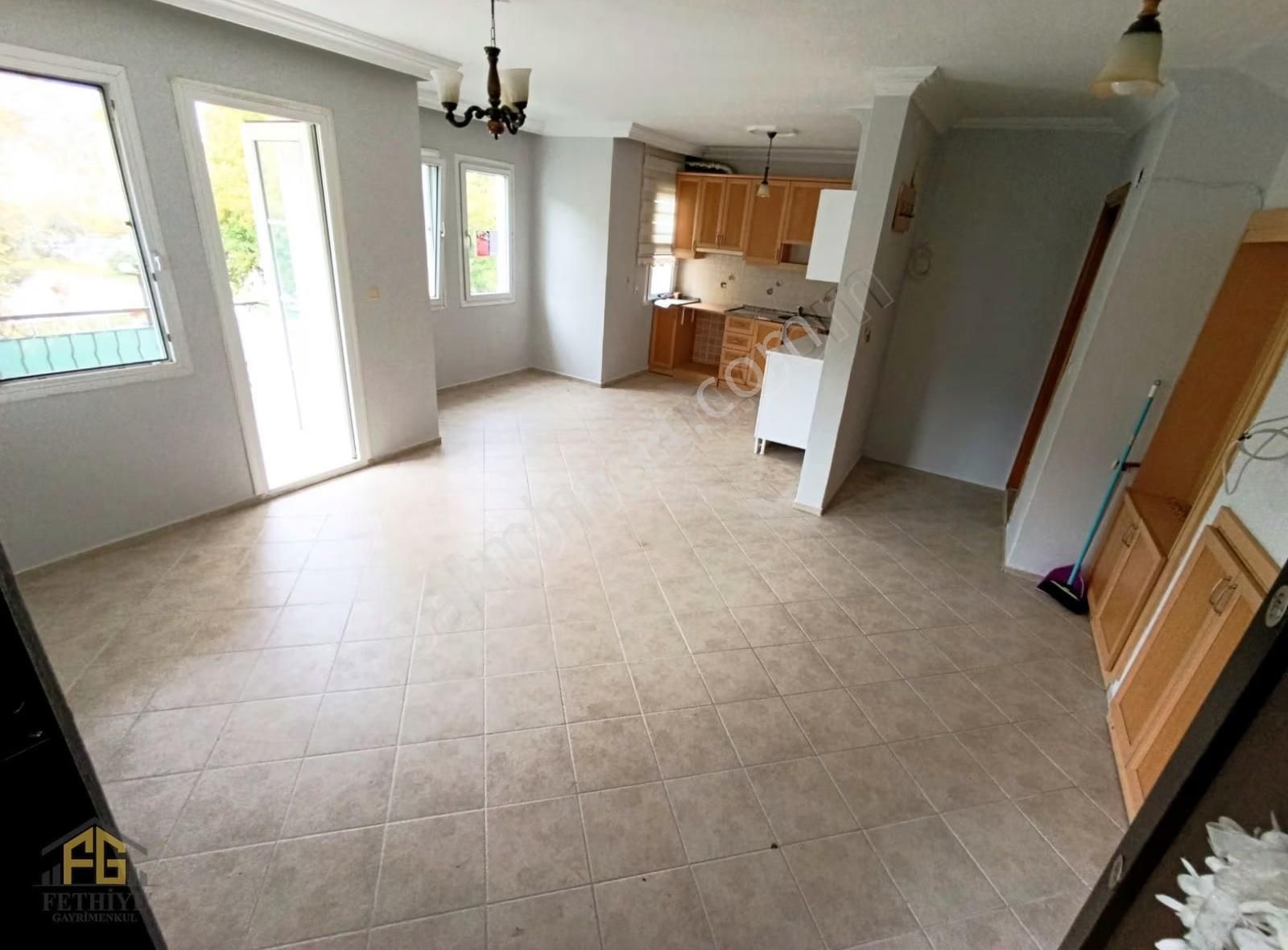 Fethiye Gayrimenkul Avm Yakını Müstakil Girişli Dubleks Daire