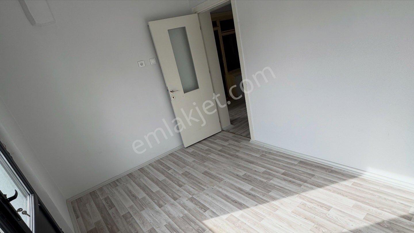 Akören İlçe Merkezinde Komple Satılık 5 Dükkan 3 Daire - Görsel 5