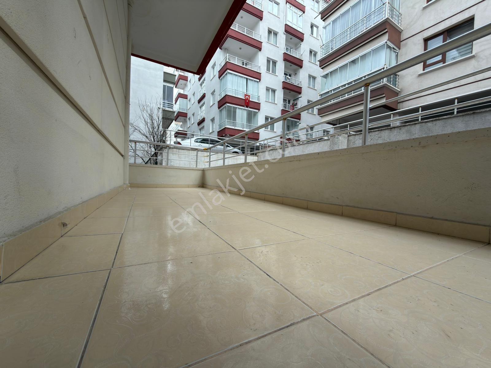 Keçiören Kanunı Mah Y.giriş Altı Daire Asansörlü Teras Balkonlu Daire - Görsel 23
