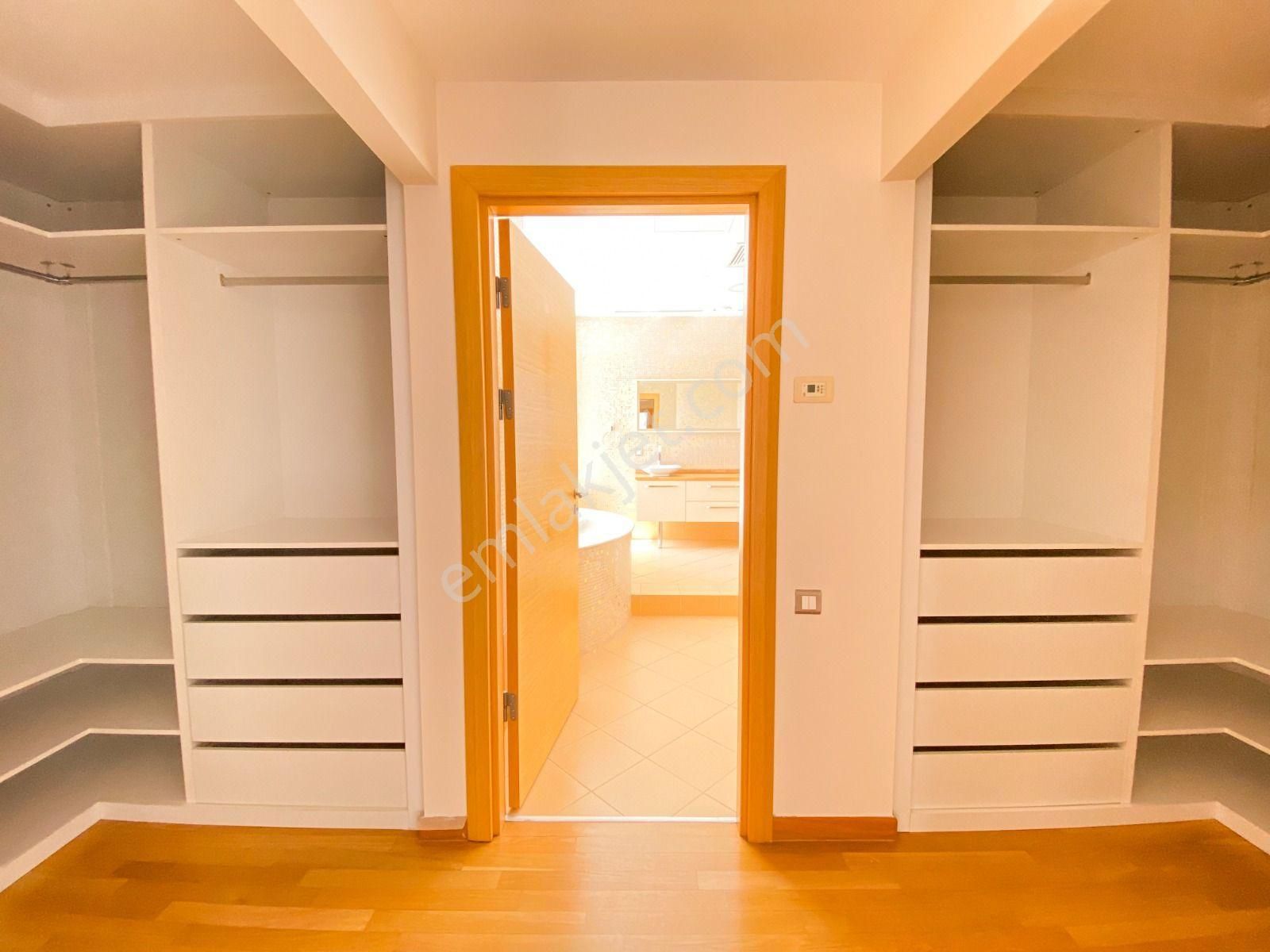 Şişli Plaza Kiralık Muhteşem Manzara Tam Kat 5+1 Daire - Görsel 4