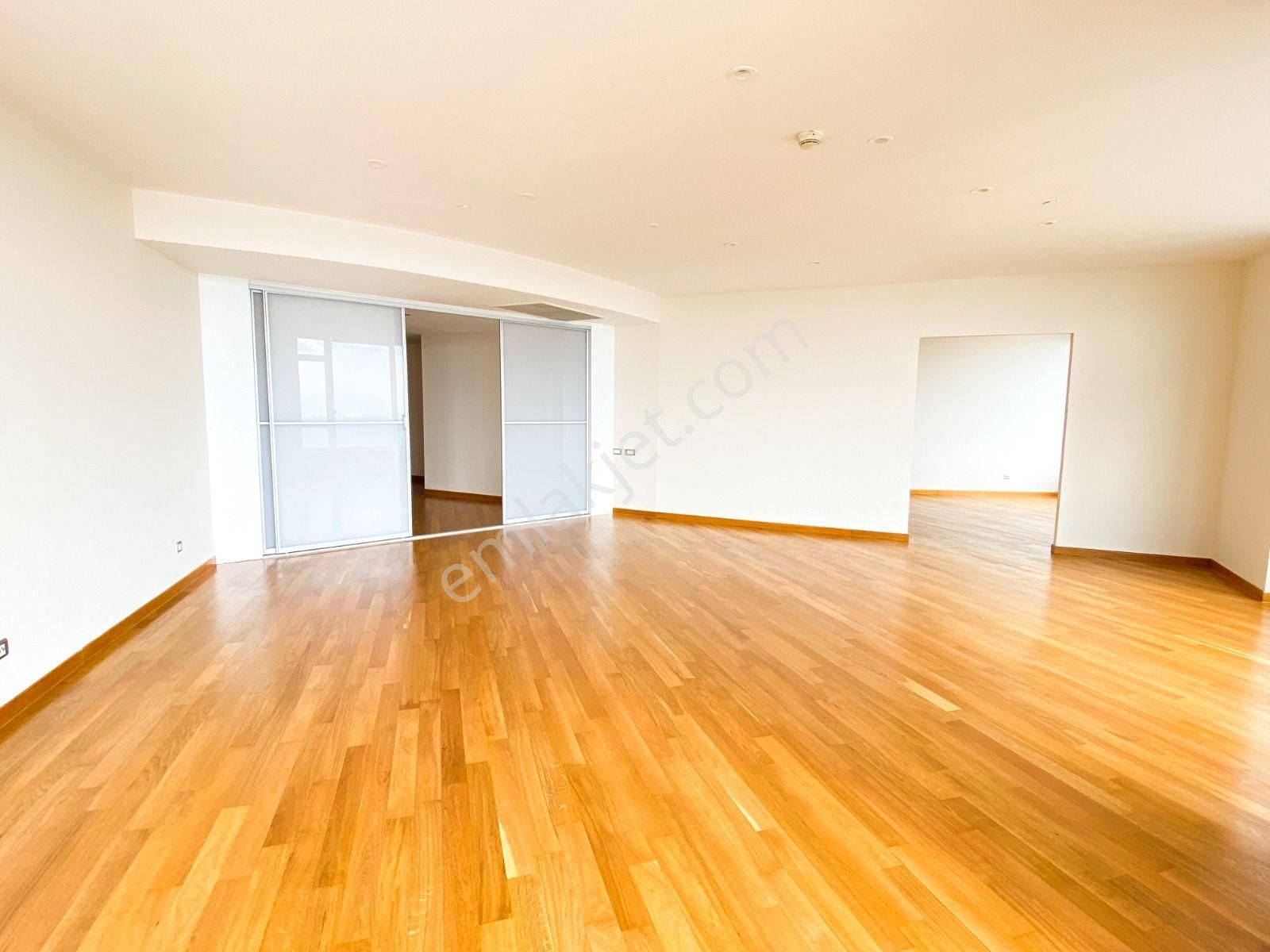 Şişli Plaza Kiralık Muhteşem Manzara Tam Kat 5+1 Daire - Görsel 7