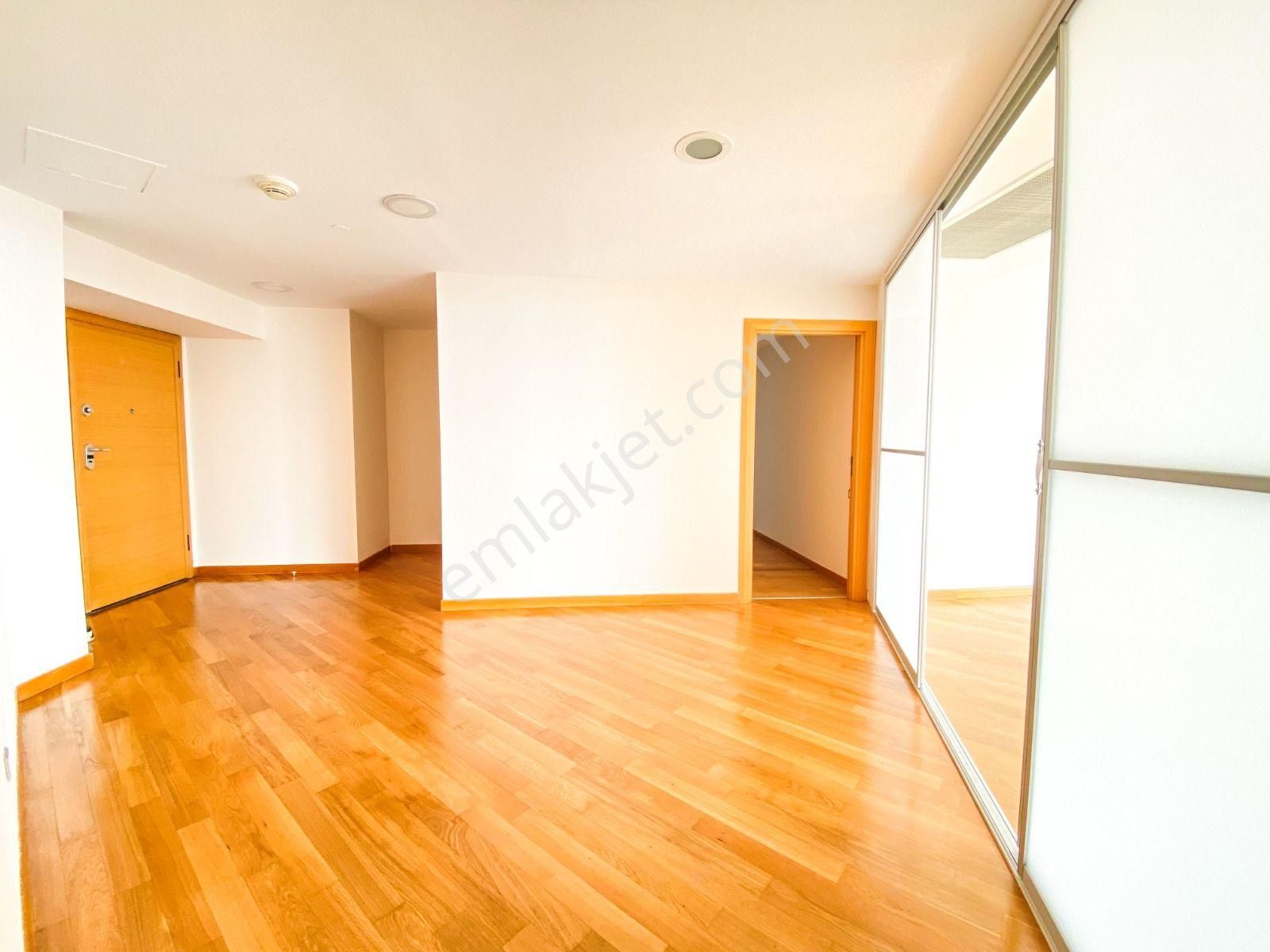 Şişli Plaza Kiralık Muhteşem Manzara Tam Kat 5+1 Daire - Görsel 5