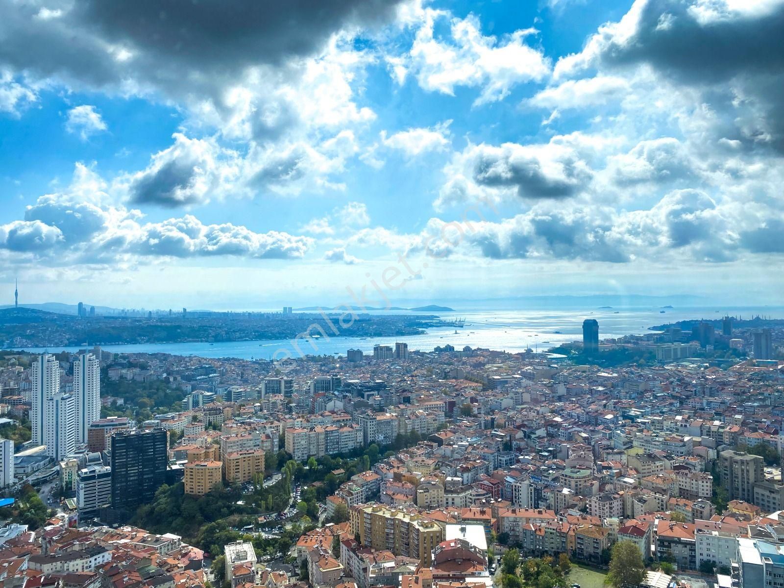 Şişli Plaza Kiralık Muhteşem Manzara Tam Kat 5+1 Daire