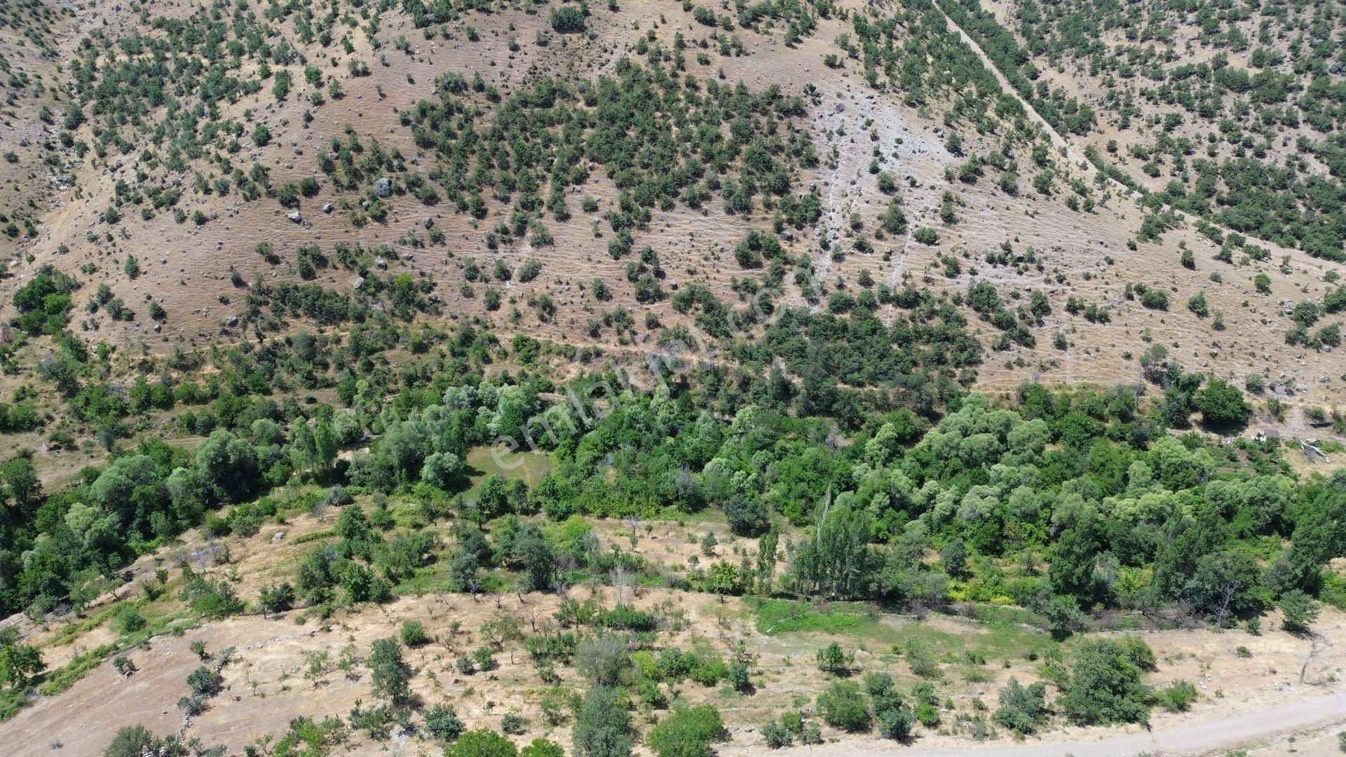 Yeşildere De Yeşillikler İçerisinde 420 M2 Bahçe - Görsel 5