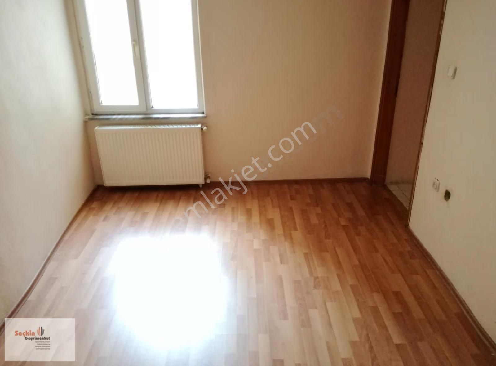 Maltepe Zümrütevlerde 3+1 3 Kat Site İçerisinde 120m2 - Görsel 26
