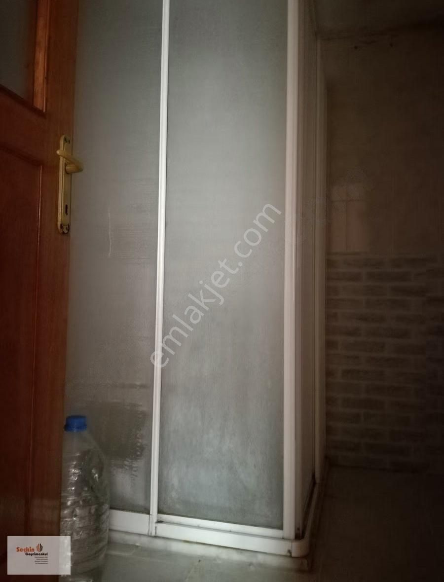Maltepe Zümrütevlerde 3+1 3 Kat Site İçerisinde 120m2 - Görsel 24