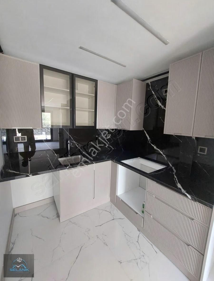 Selanik'ten T.özal Bulv.sosyete Pazarı Civarı 2+1 Sıfır Binada - Görsel 10