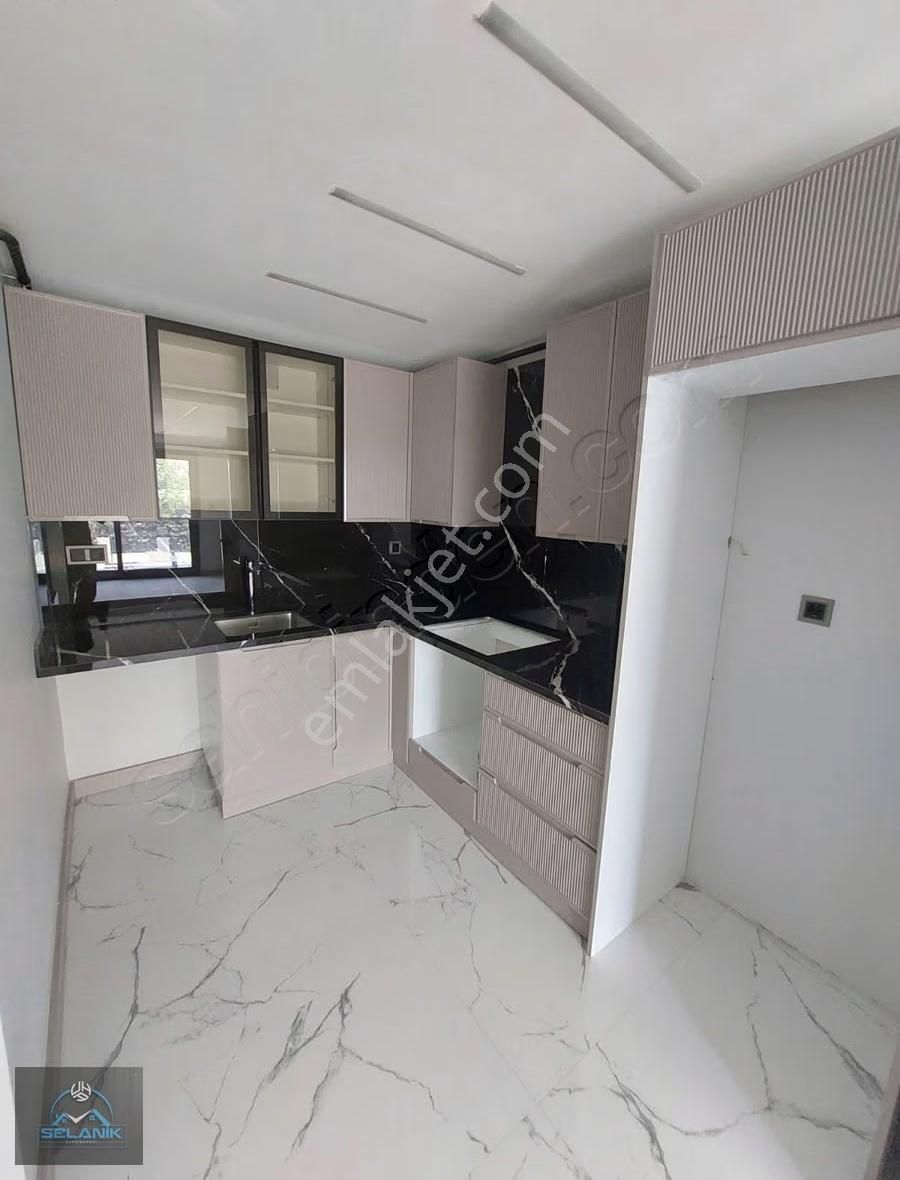 Selanik'ten T.özal Bulv.sosyete Pazarı Civarı 2+1 Sıfır Binada - Görsel 21