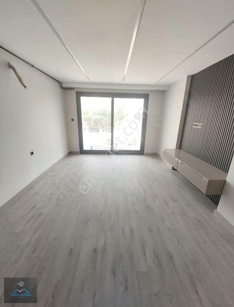 Selanik'ten T.özal Bulv.sosyete Pazarı Civarı 2+1 Sıfır Binada - Görsel 3