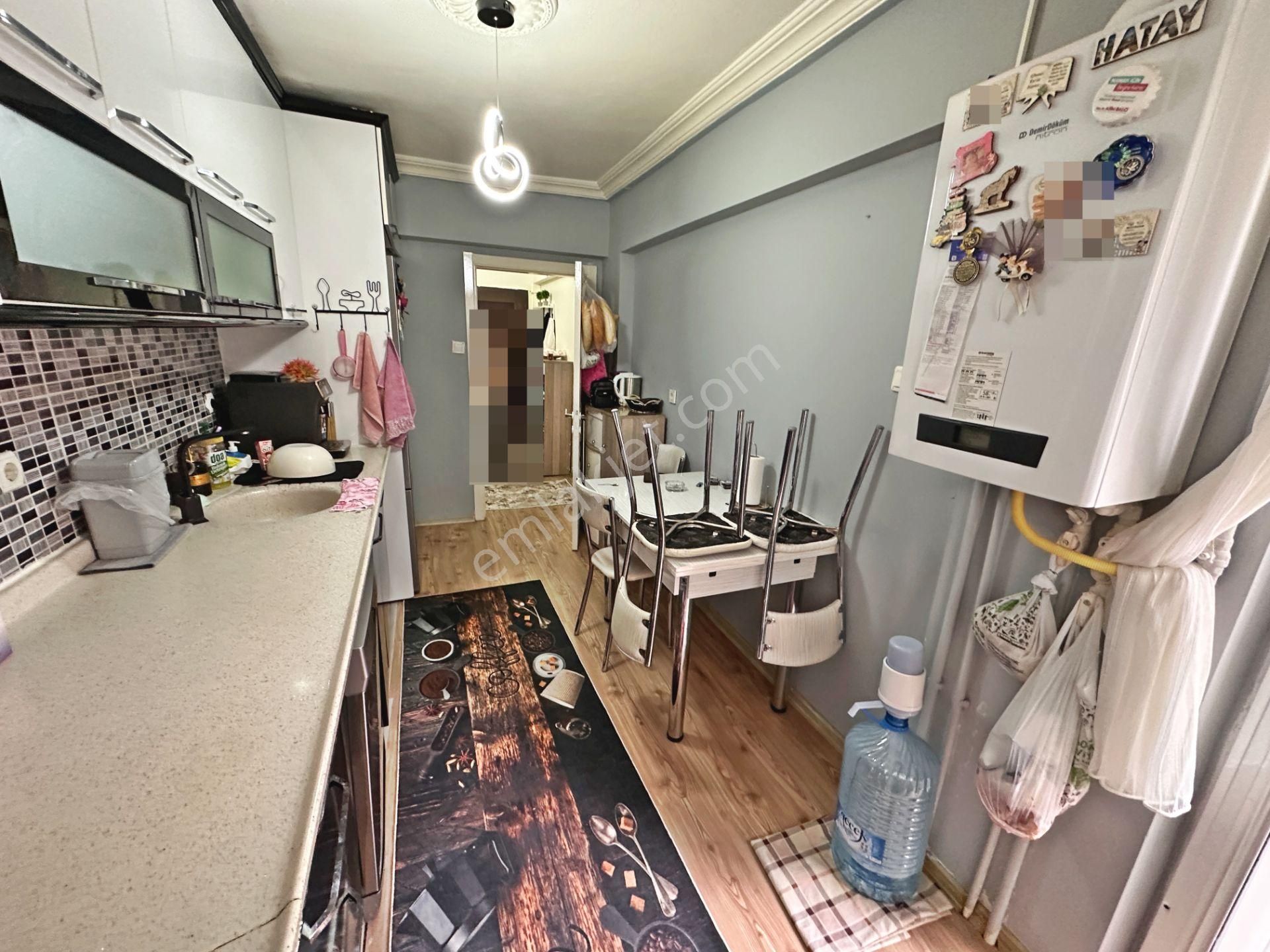 Şafaktepe Mahallesinde Ara Katta 3+1 Satılık Daire - Görsel 14