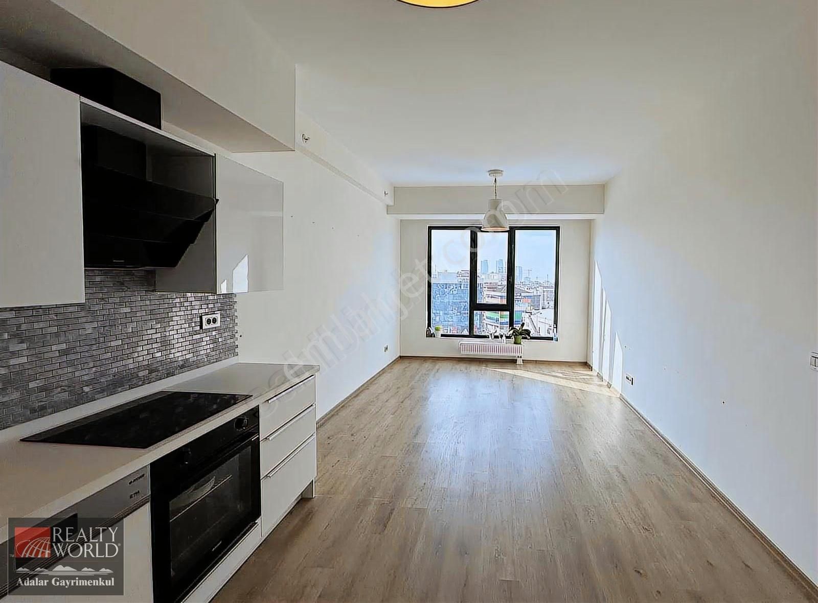 E5 Metro Durağında Ofis-büyük Tip 1+1, 82 M2-propa Vista Kartal - Görsel 14