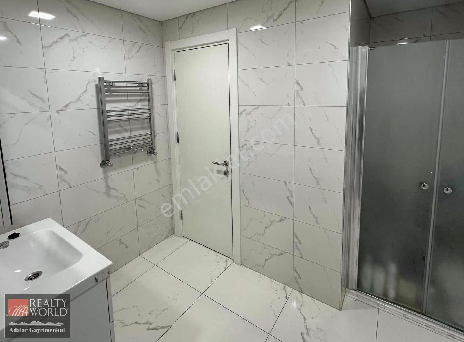 E5 Metro Durağında Ofis-büyük Tip 1+1, 82 M2-propa Vista Kartal - Görsel 6