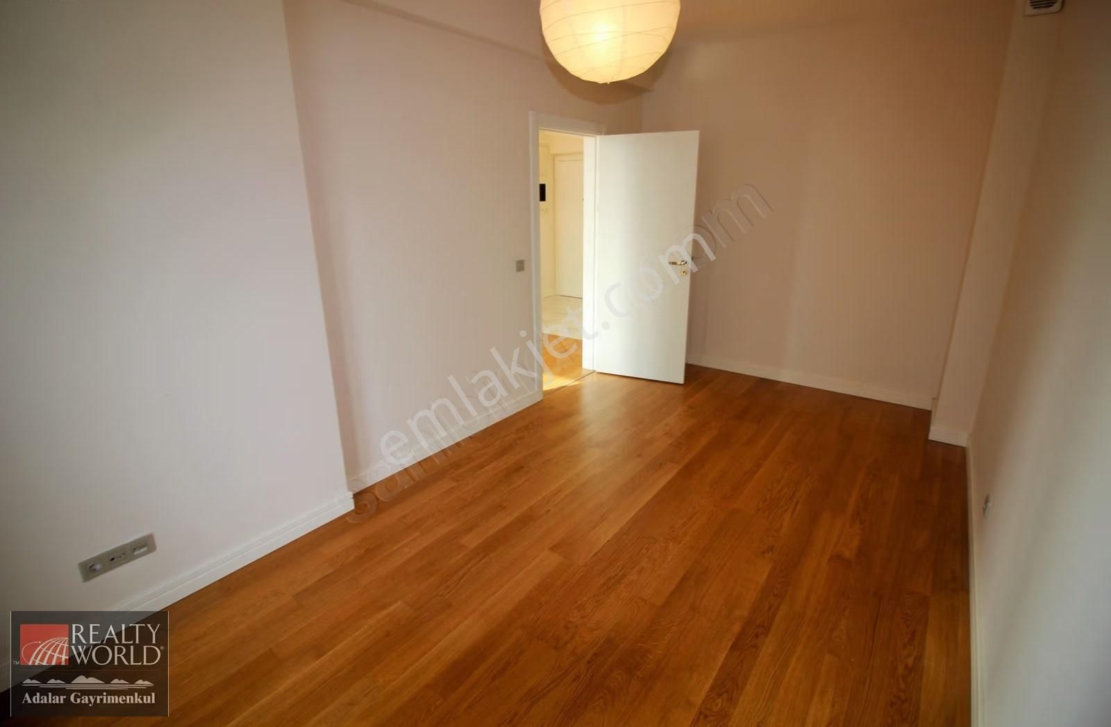 Nusret Çalpan Narlife Sitesi B1 Blok Oturuma Hazır 1+1 Satılık - Görsel 7