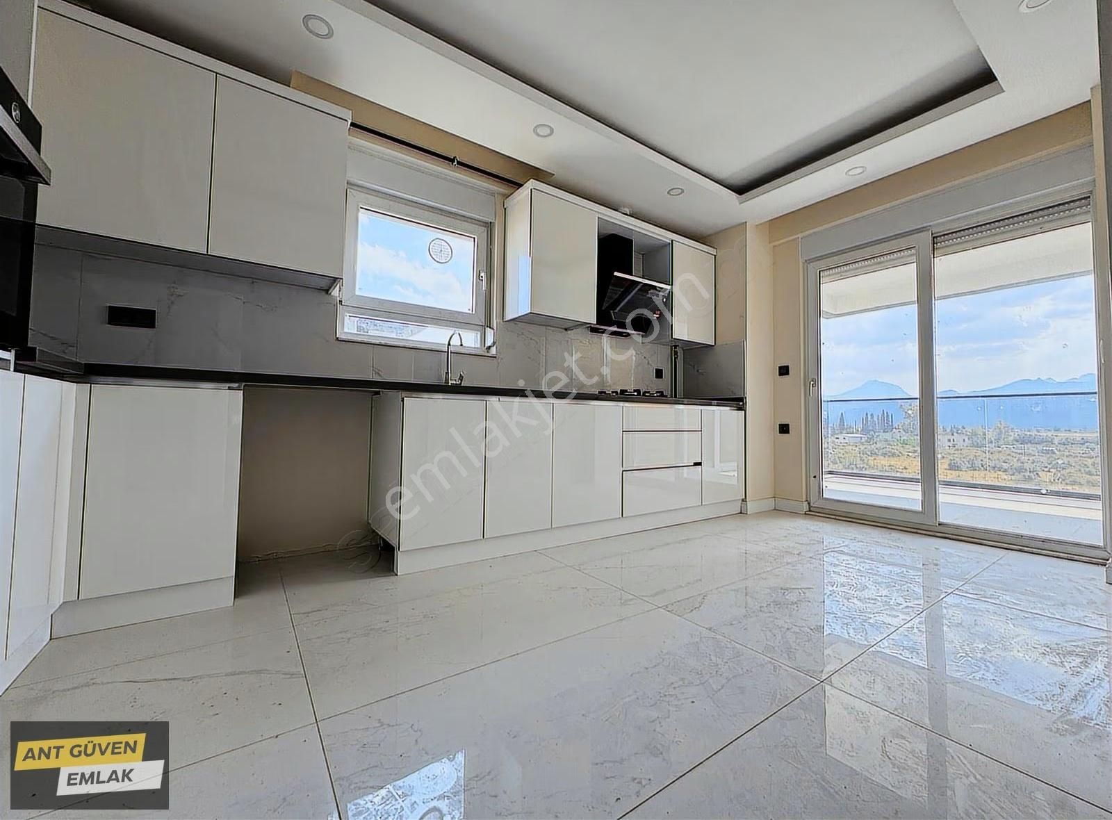 Yeniköyde Site İçinde Kapalı Otoparklı Havuzlu Y. Isıtmalı Daire - Görsel 21