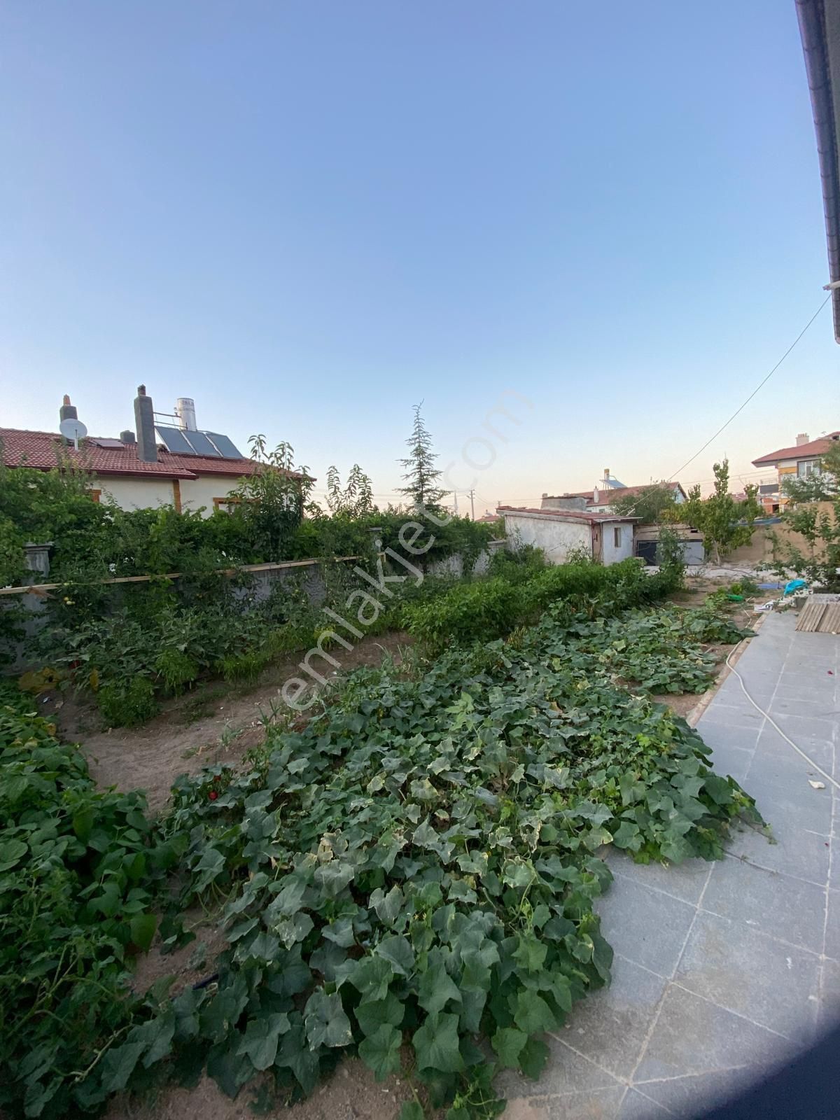 Alakova Mahallesinde Süper Konumda 2 Katlı Müstakil Ev - Görsel 19