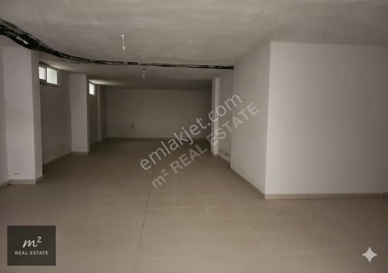 Alanya Kargıcakta Yatırım Fırsatı: 350 M2, 3 Katlı Geniş Dükkan - Görsel 4