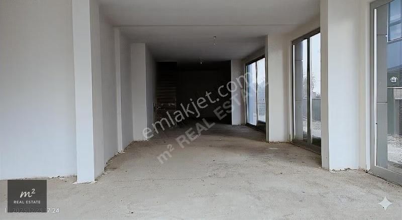 Alanya Kargıcakta Yatırım Fırsatı: 350 M2, 3 Katlı Geniş Dükkan - Görsel 5