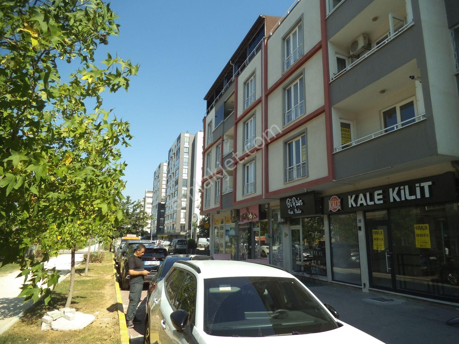 Metro Ve Çocuk Hastanesi Yakını, Merkezi Lokasyonda Kiralık 3+1 - Görsel 25