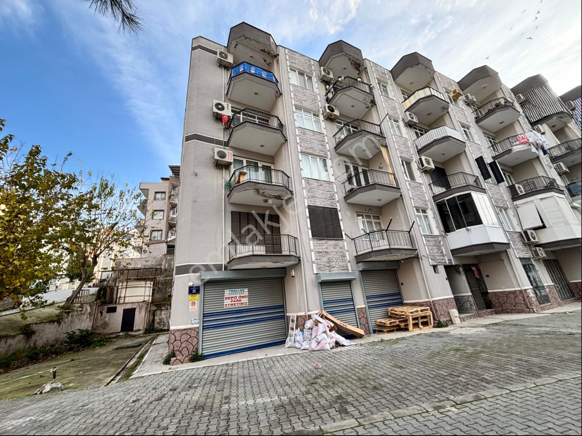 İki Çeşmelikte Merkezi Konumda 2+1 Kapalı Mutfak Daire - Görsel 2