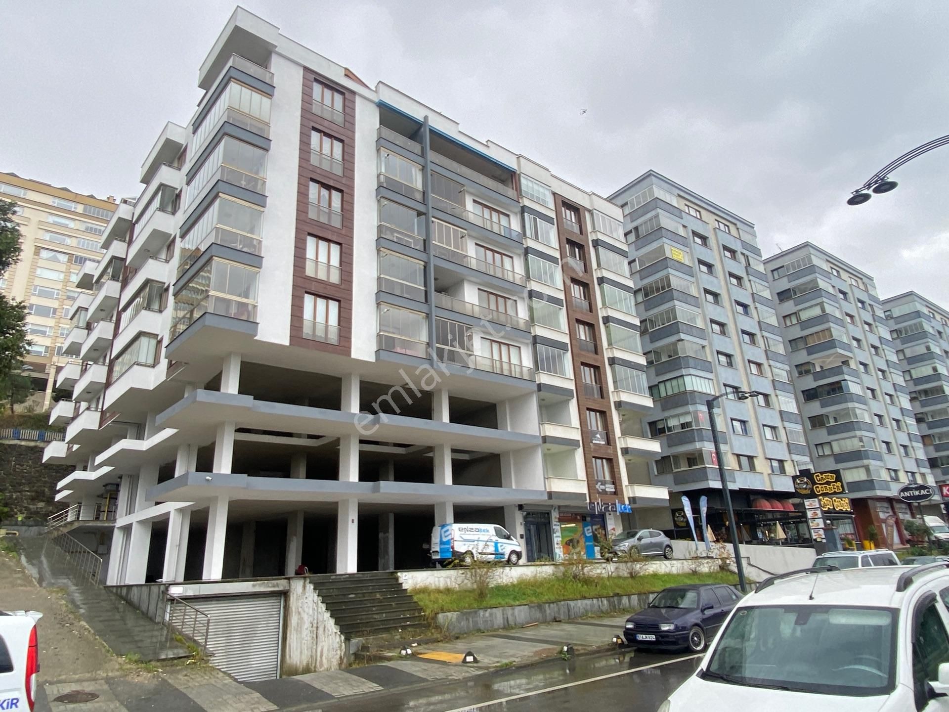 Trabzon 1 Nolu Beşirli Cadde Üstü Satılık 3+1 Satılık Daire - Görsel 2