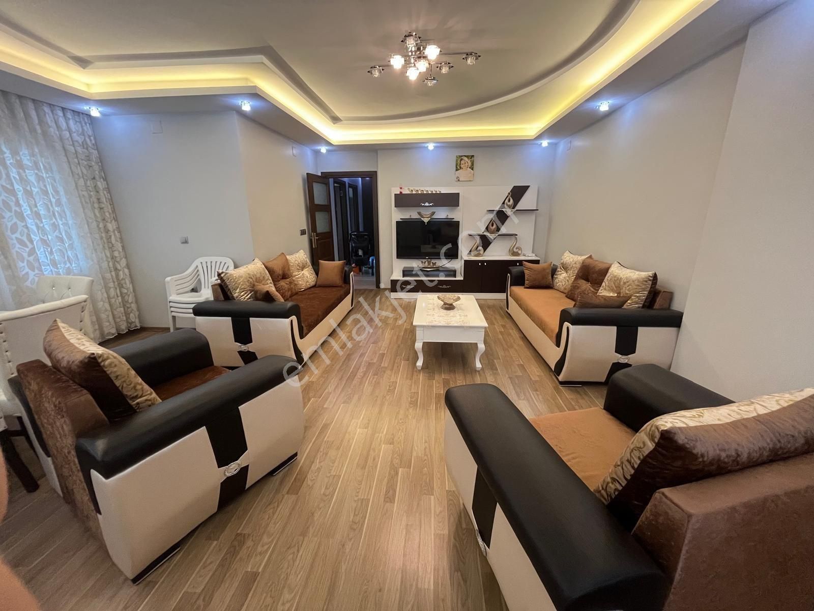 Güzelyalı Sosyete Pazarı Civarında Ultra Lüks Doğalgazlı Geniş Daire 3+1+kiler !!! - Görsel 4